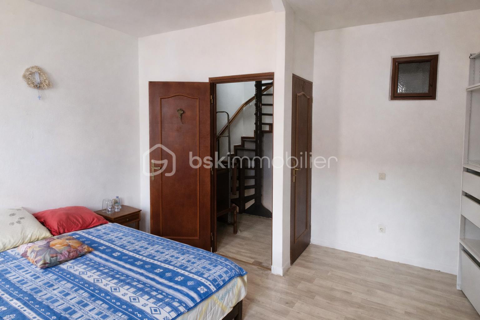 ChatGPT Image 5 mars 2026, 19_12_50.png