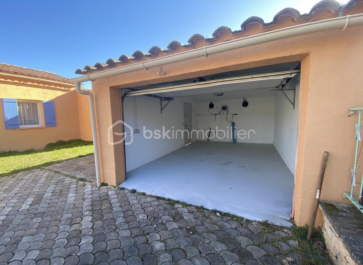 Maison traditionnelle de 164 m² - 1 (18).jpg