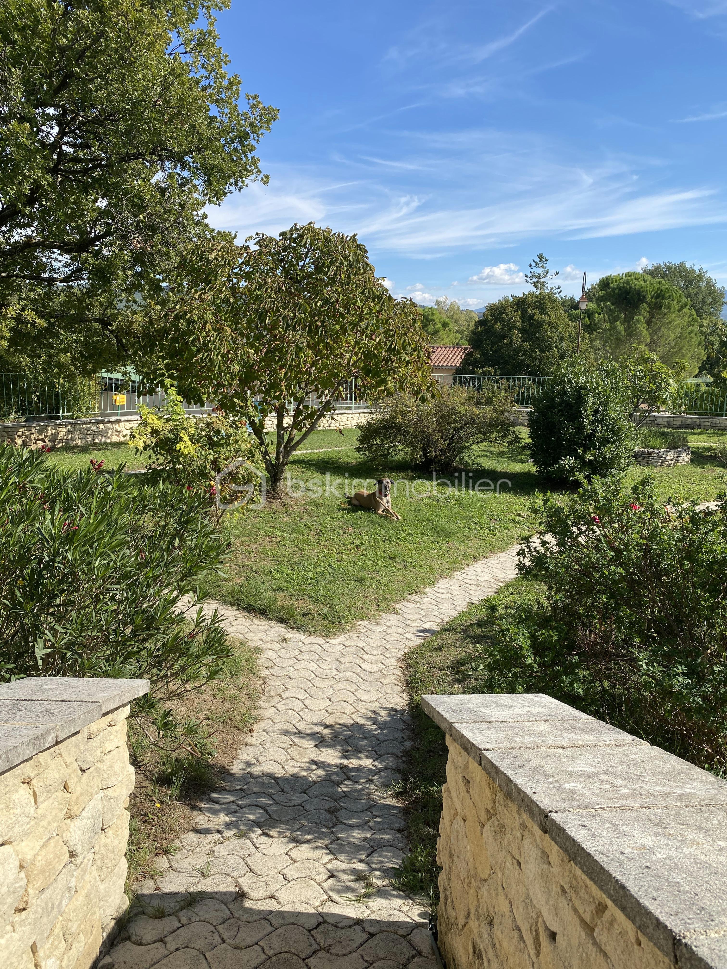 Maison traditionnelle de 164 m² - 1 (89).jpg