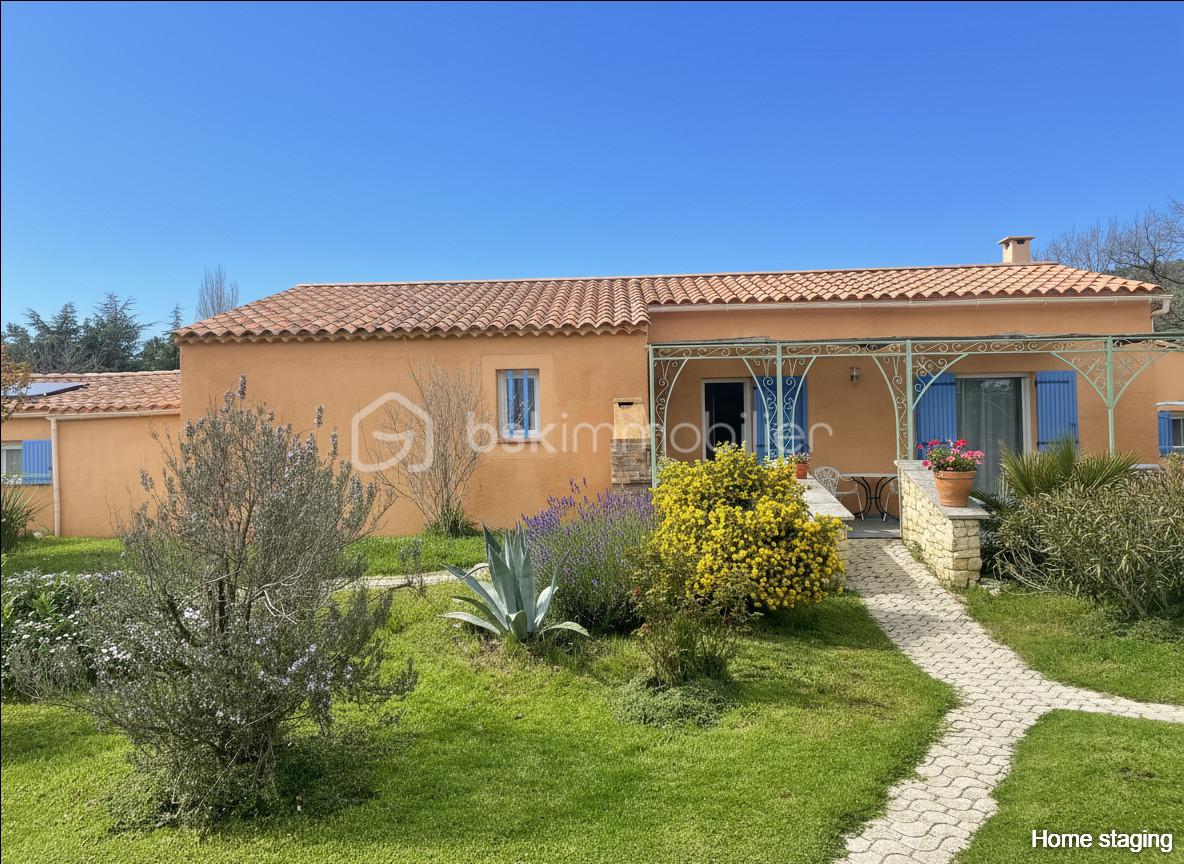 Maison traditionnelle de 164 m² - 1 (15).jpg
