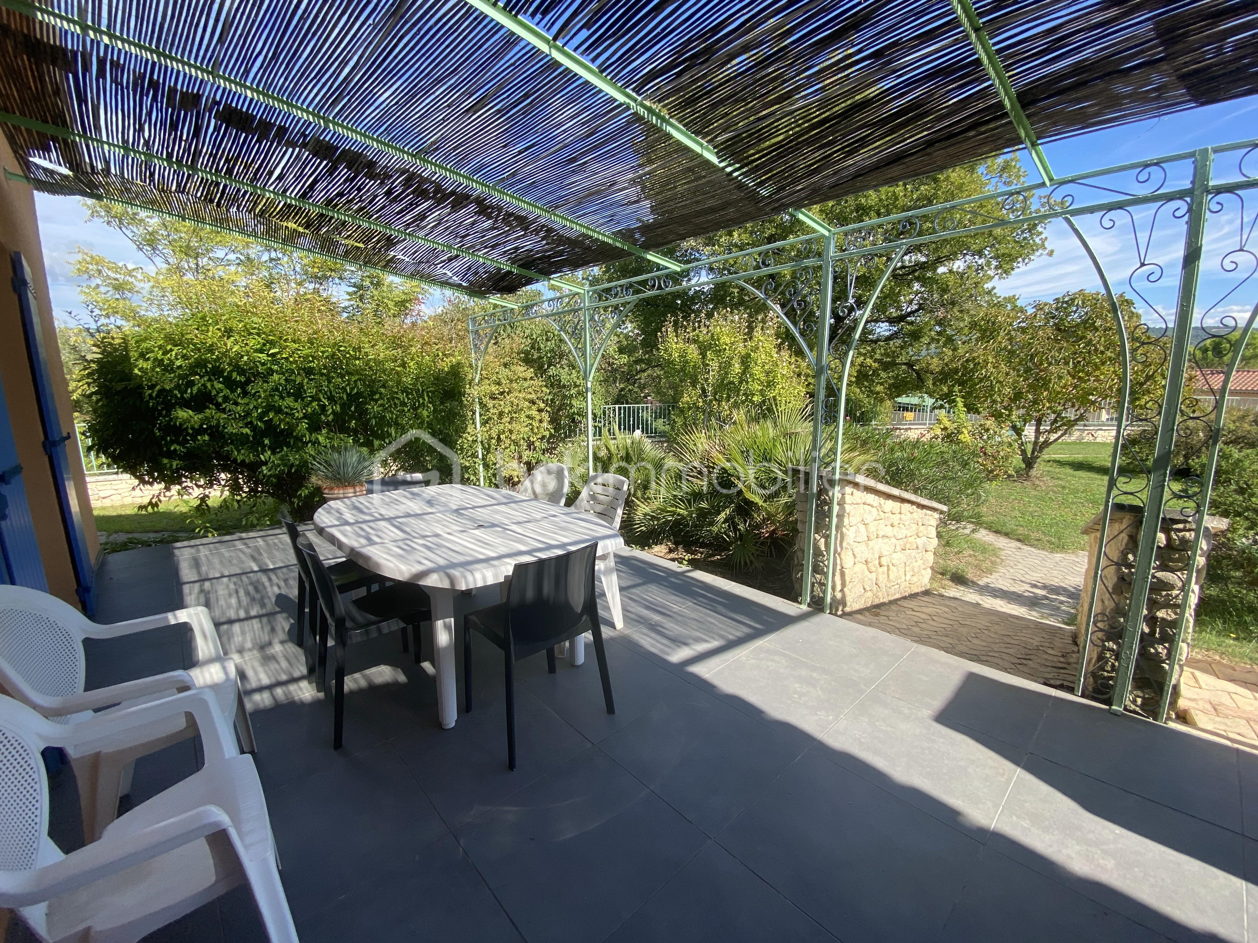 Maison traditionnelle de 164 m² - 1 (79).jpg