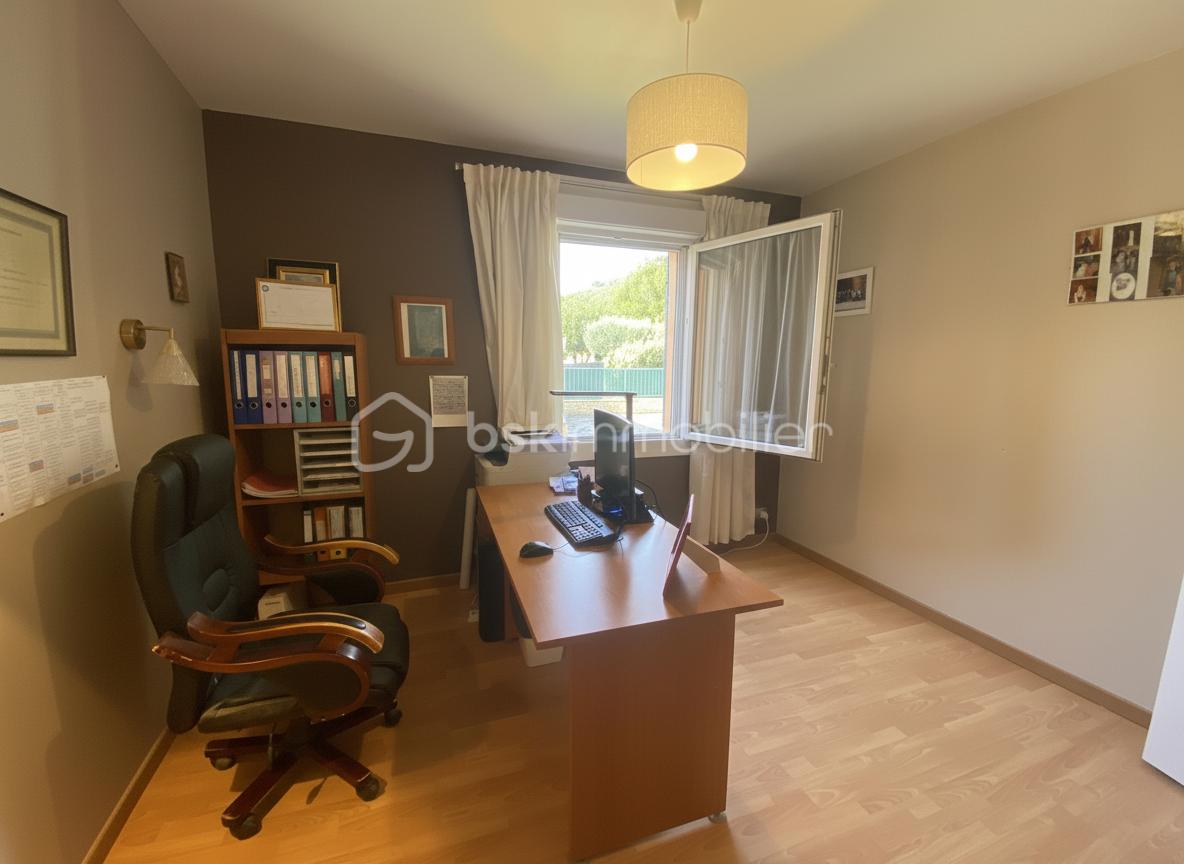 Villa de 150 m² - generated_2025-12-06T22_22_47.647.jpg