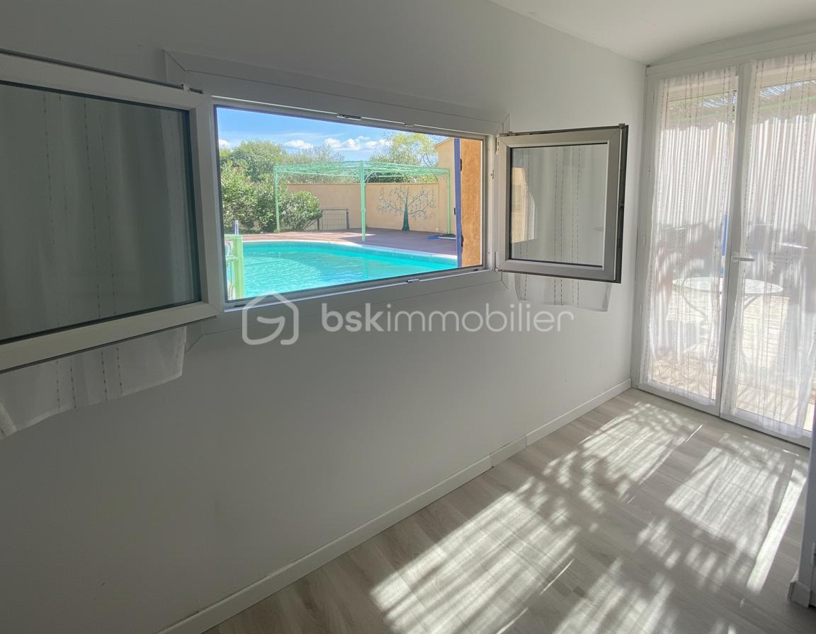 Villa de 150 m² - generated_2025-12-06T21_36_14.467.jpg