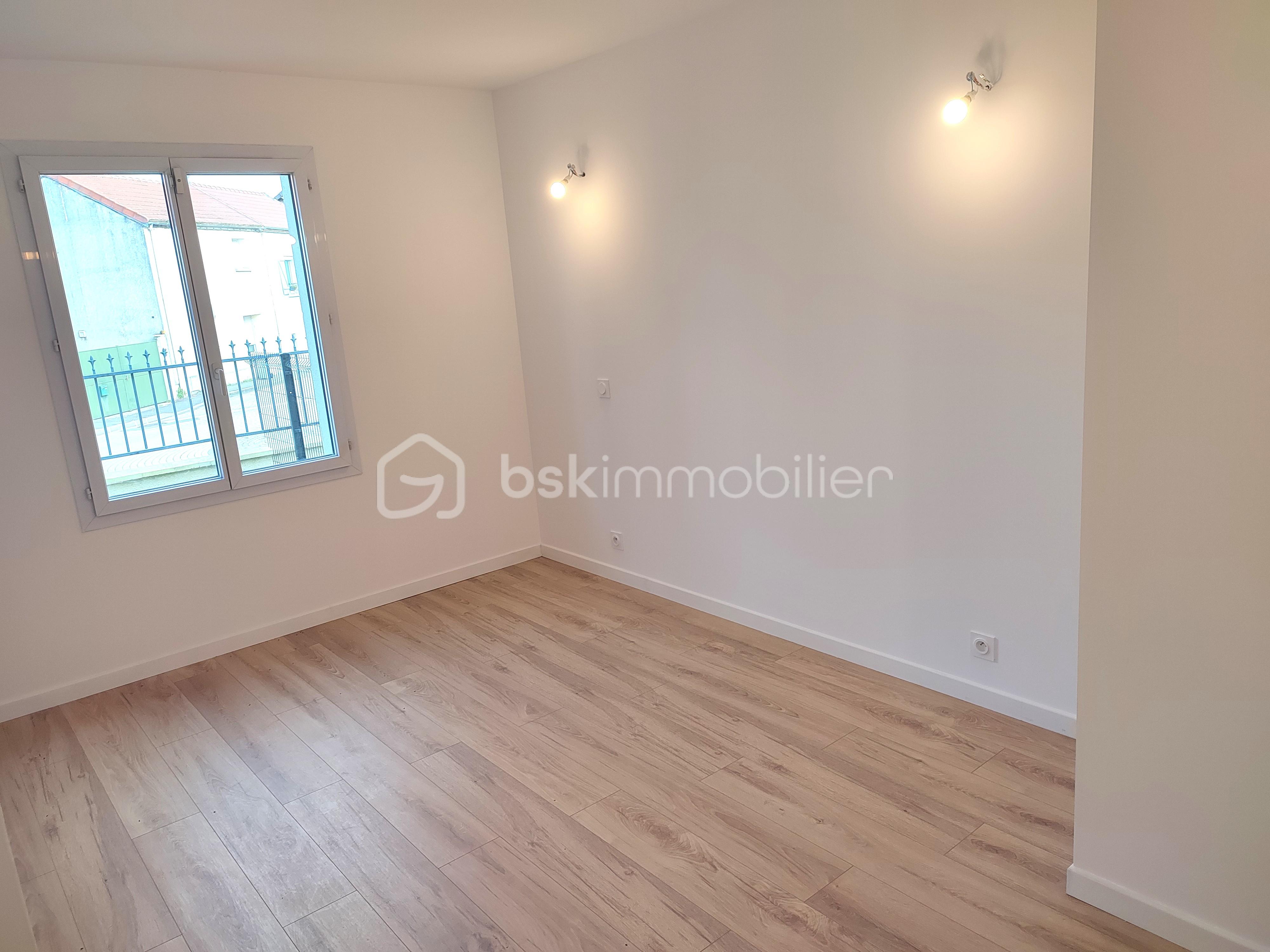 Appartement de 92 m² - 1761852349759.jpg