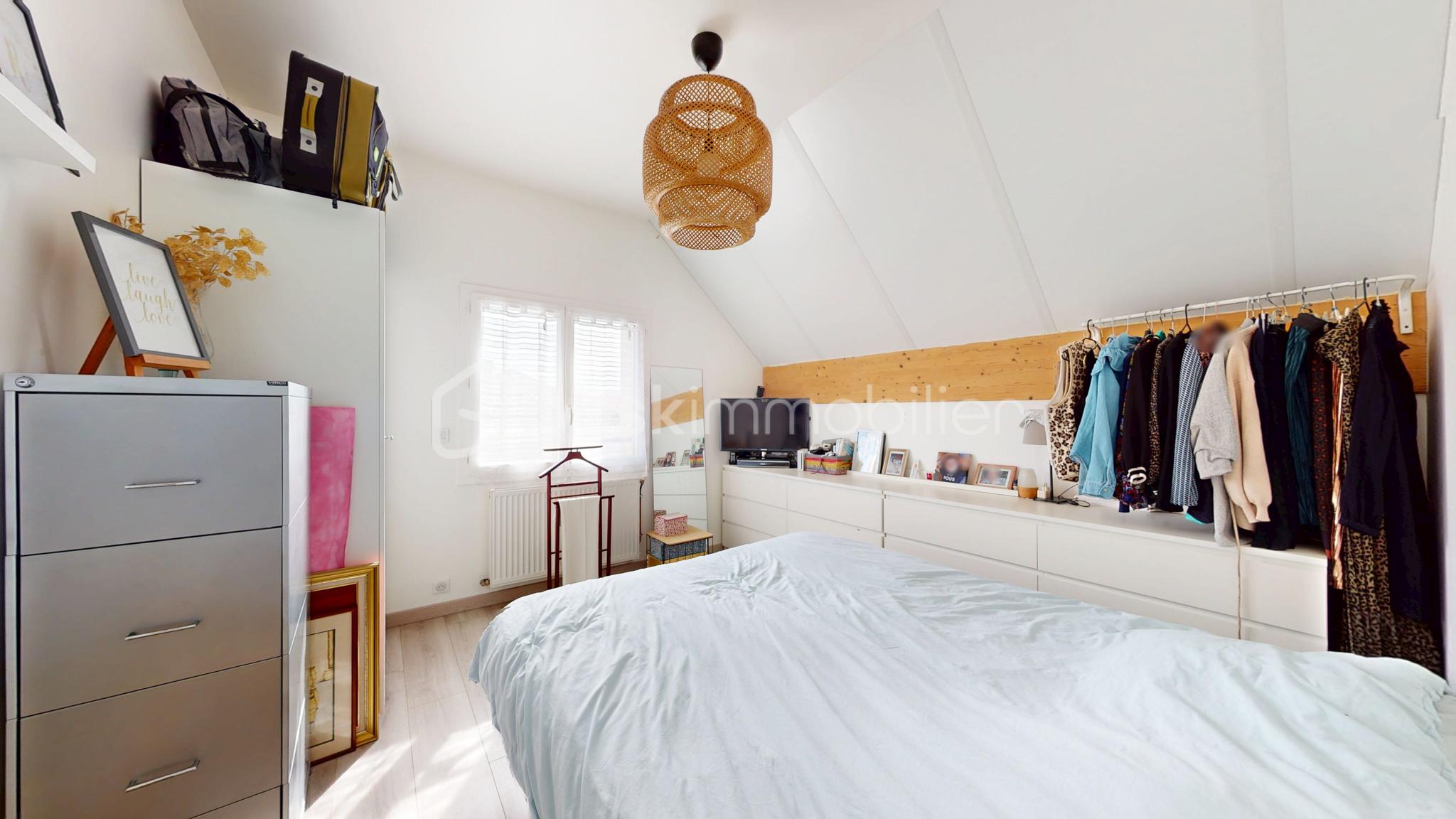 Maison de 122 m² - 26-Rue-du-Chemin-de-Fer-03102025_184032.jpg