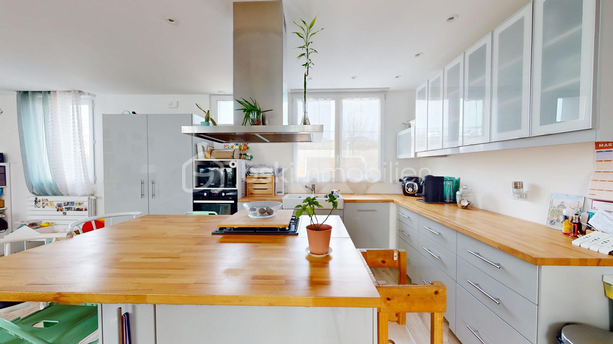 Maison de 122 m² - 26-Rue-du-Chemin-de-Fer-03102025_184627.jpg