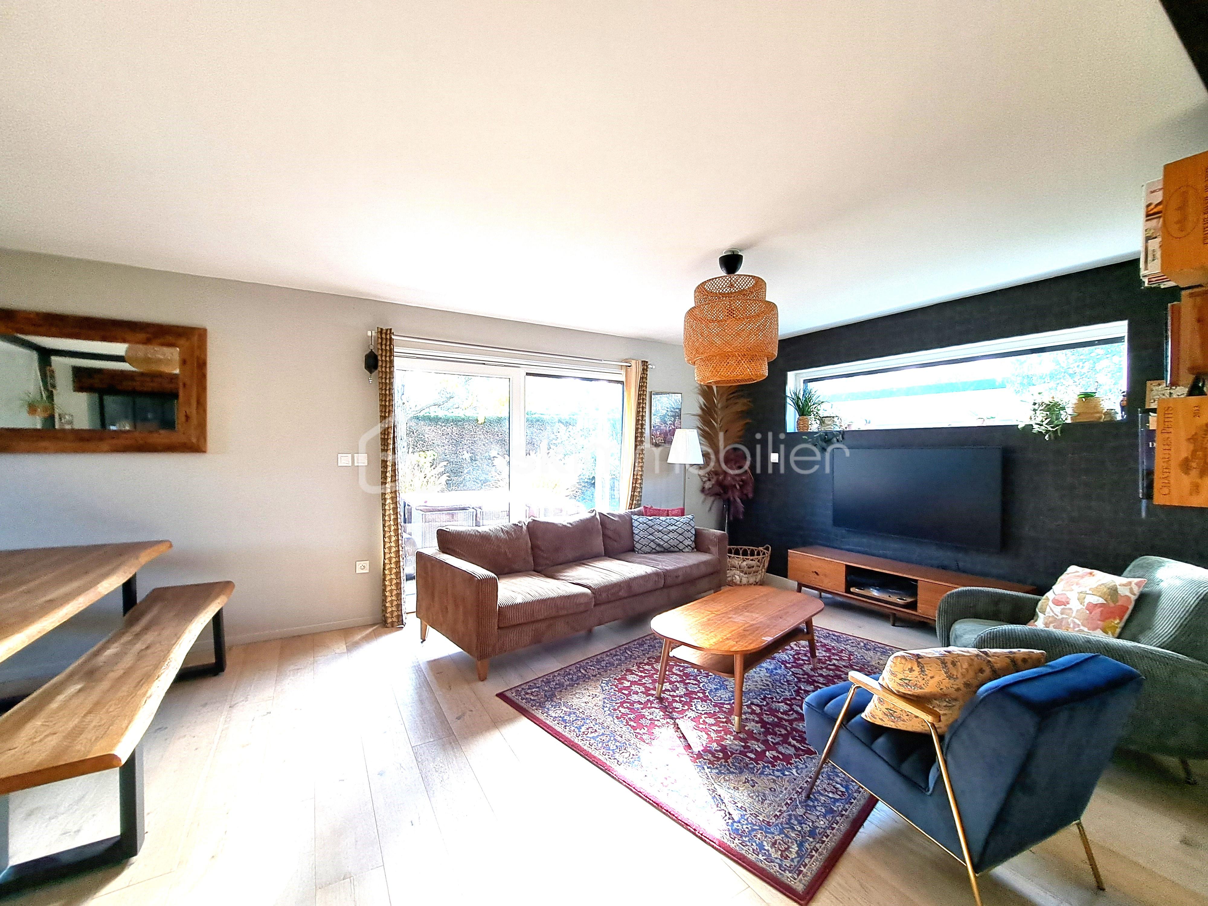 Maison de 106 m² - SALON.jpg