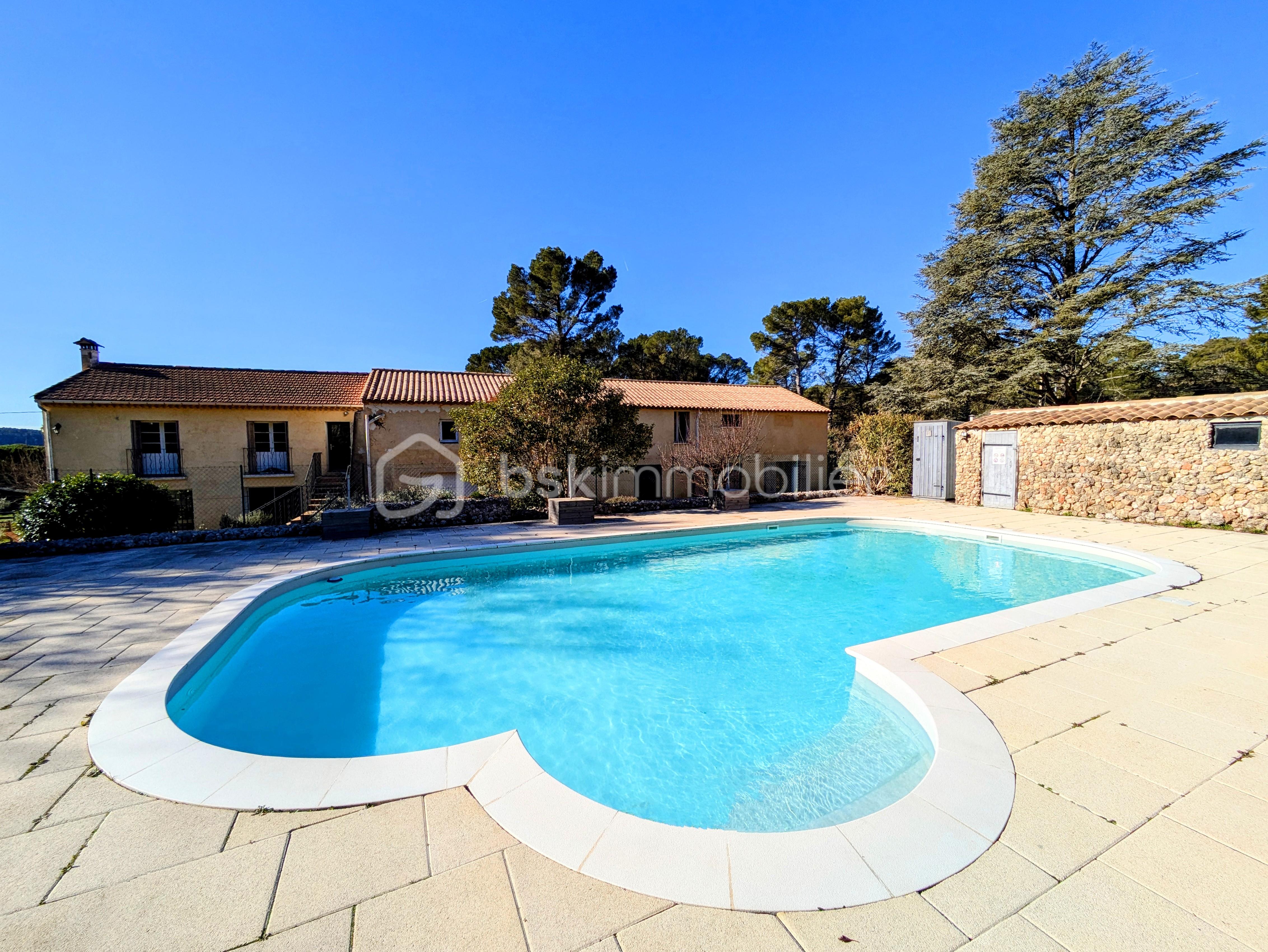 Bastide de 760 m² - PXL_20250214_095141873.RAW-01.COVER~2.jpg