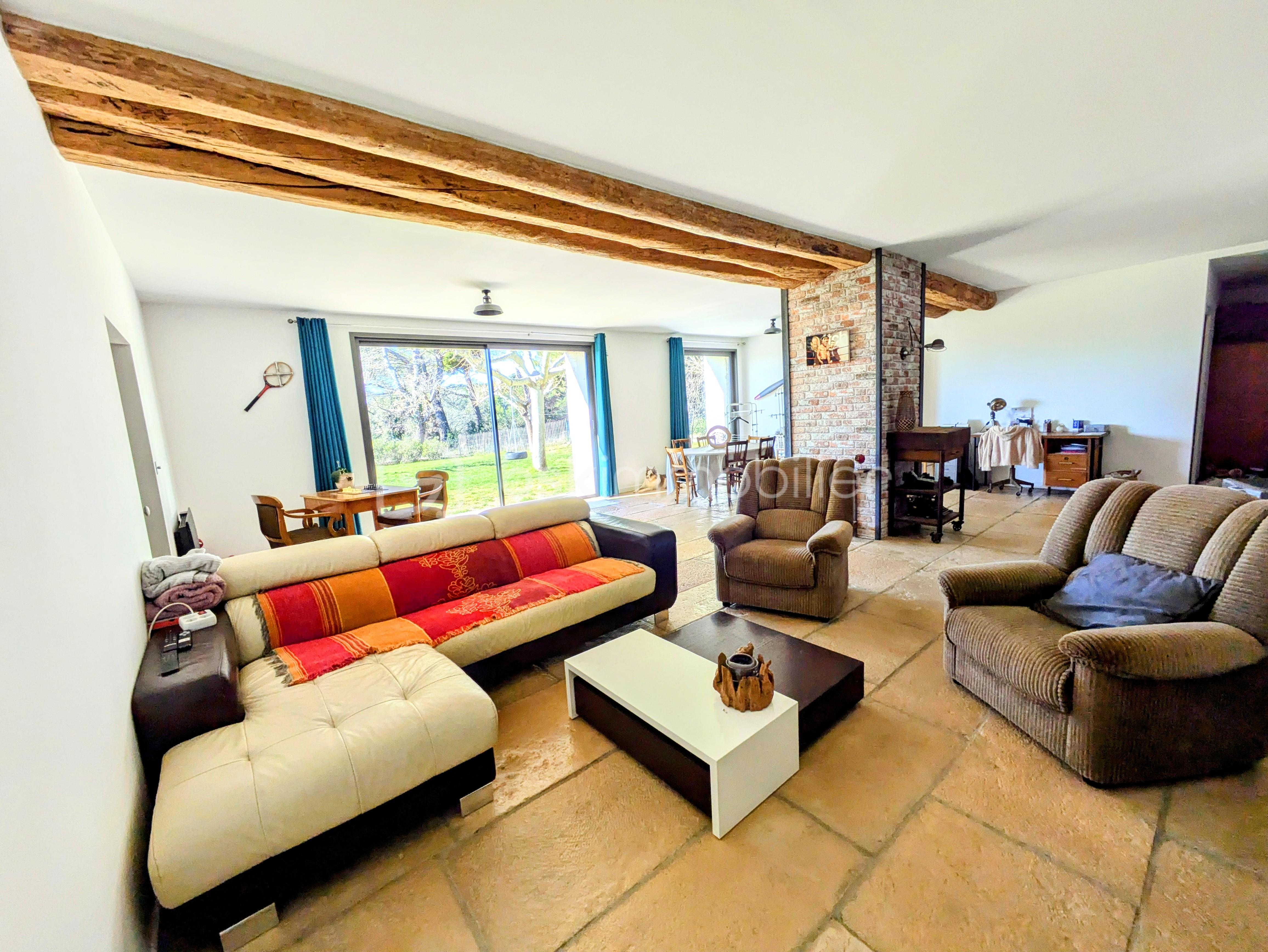 Bastide de 760 m² - PXL_20250214_100851748.RAW-01.COVER~2.jpg