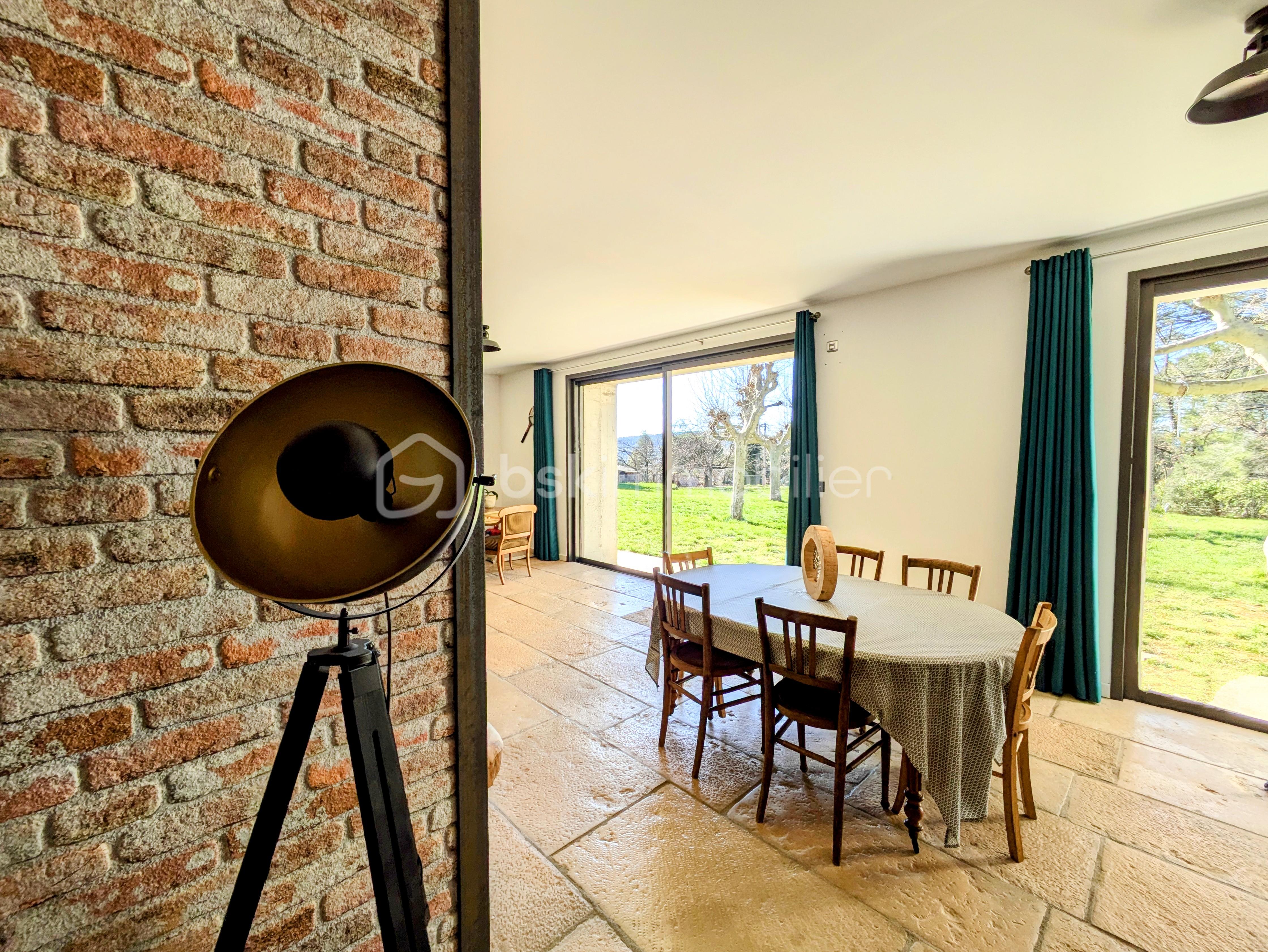 Bastide de 760 m² - PXL_20250214_100925416.RAW-01.COVER~2.jpg