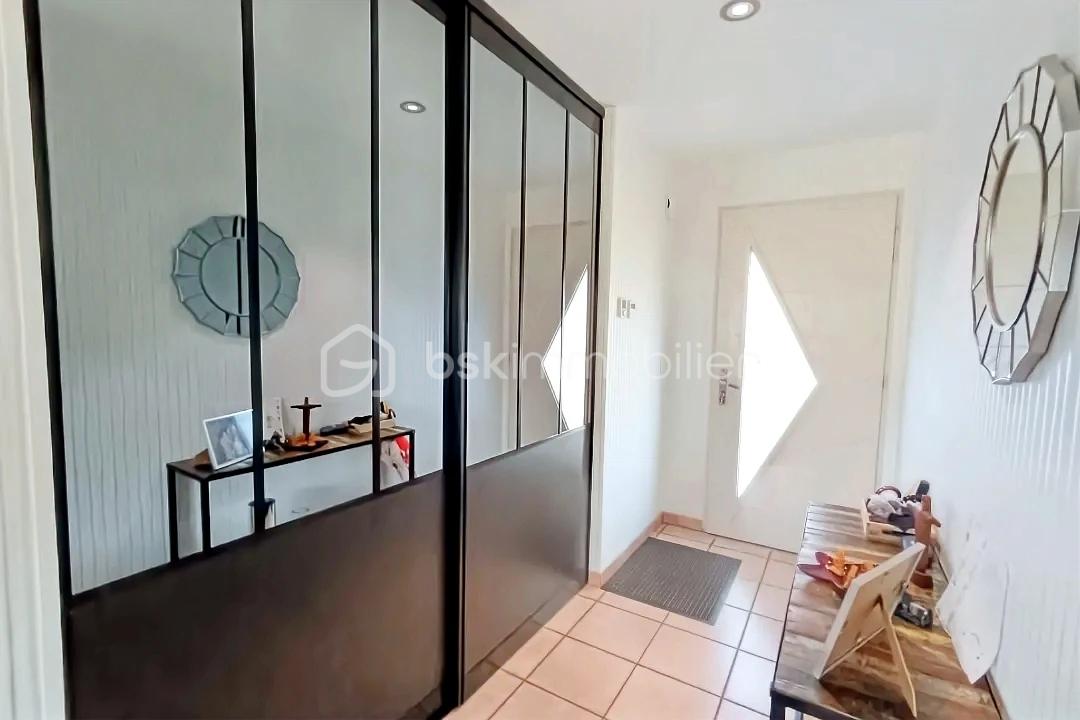 Maison de 125 m² - hoqi-d2e9075bc20f4adf84940d89c40915e9.jpg