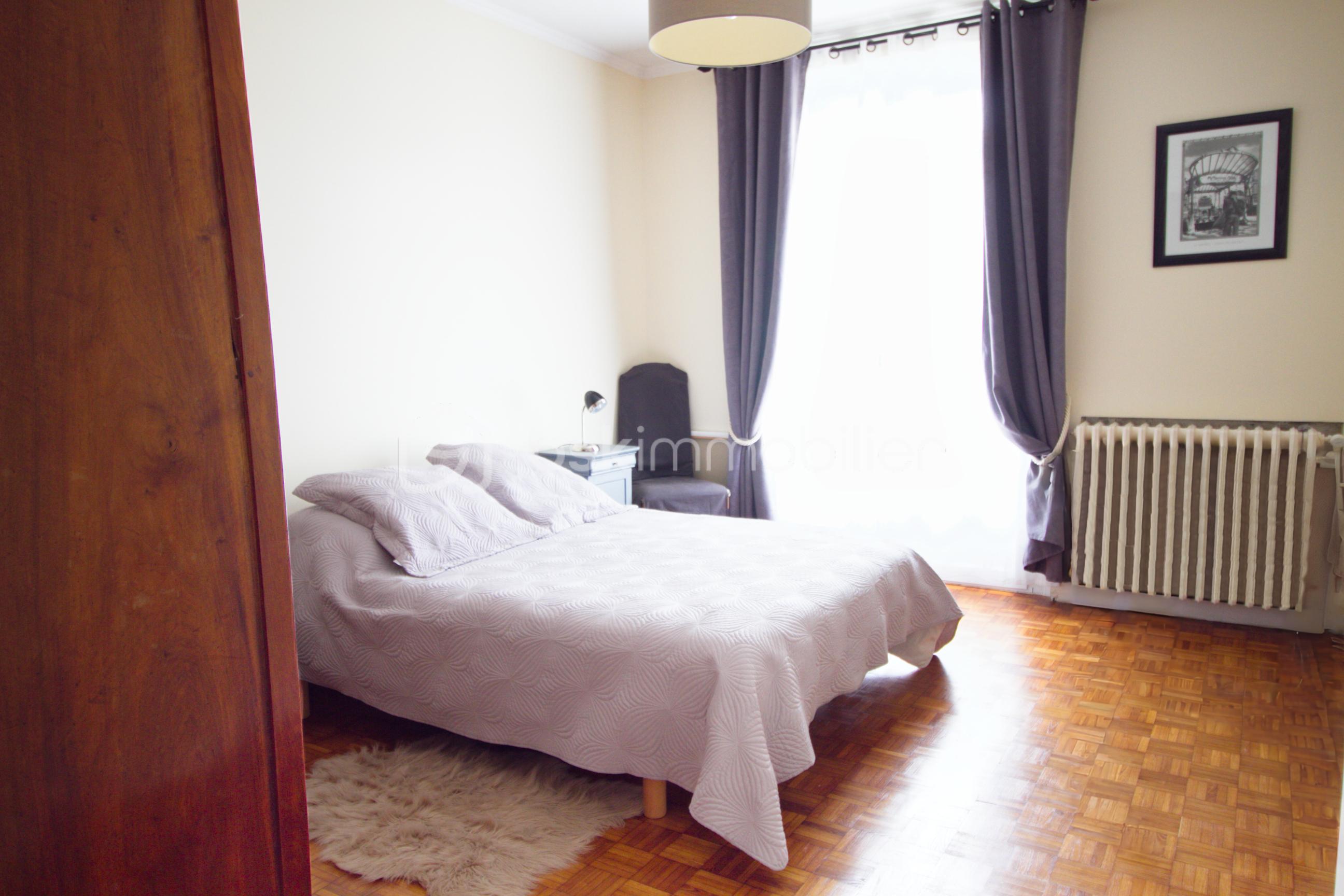 Maison de 120 m² - Chambre2.jpg