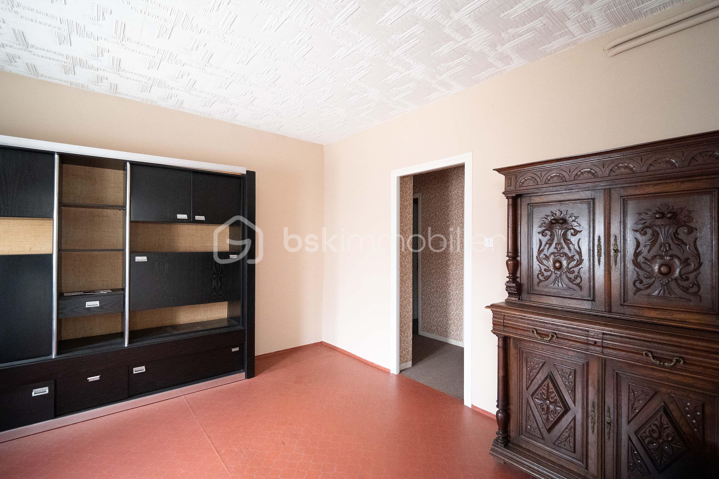 Maison traditionnelle de 320 m² - Bureau rdc.jpg