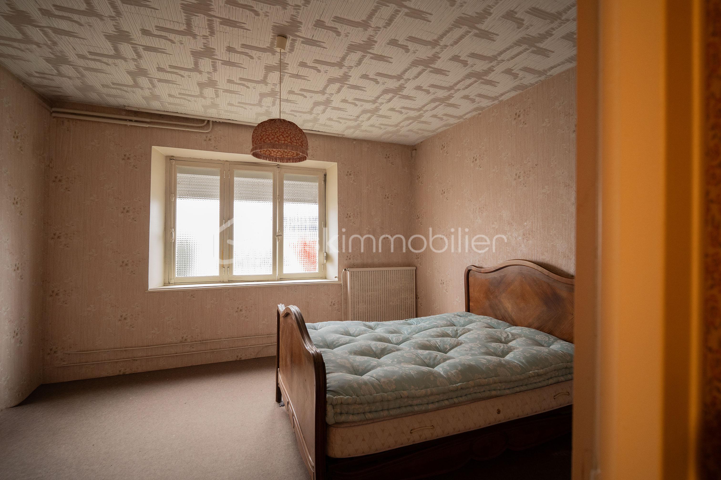 Maison traditionnelle de 320 m² - Chambre rdc 1 1_2.jpg