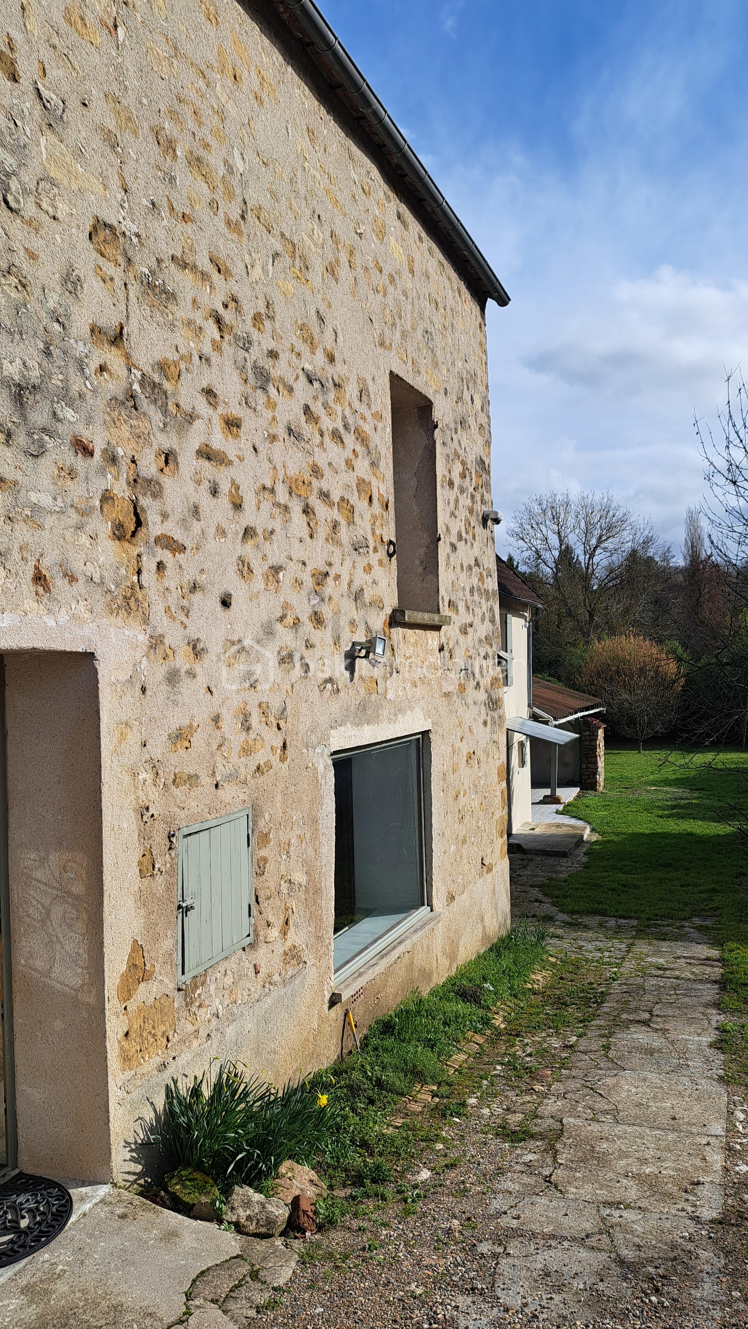 Corps de ferme de 154 m² - 20260207_133656.jpg