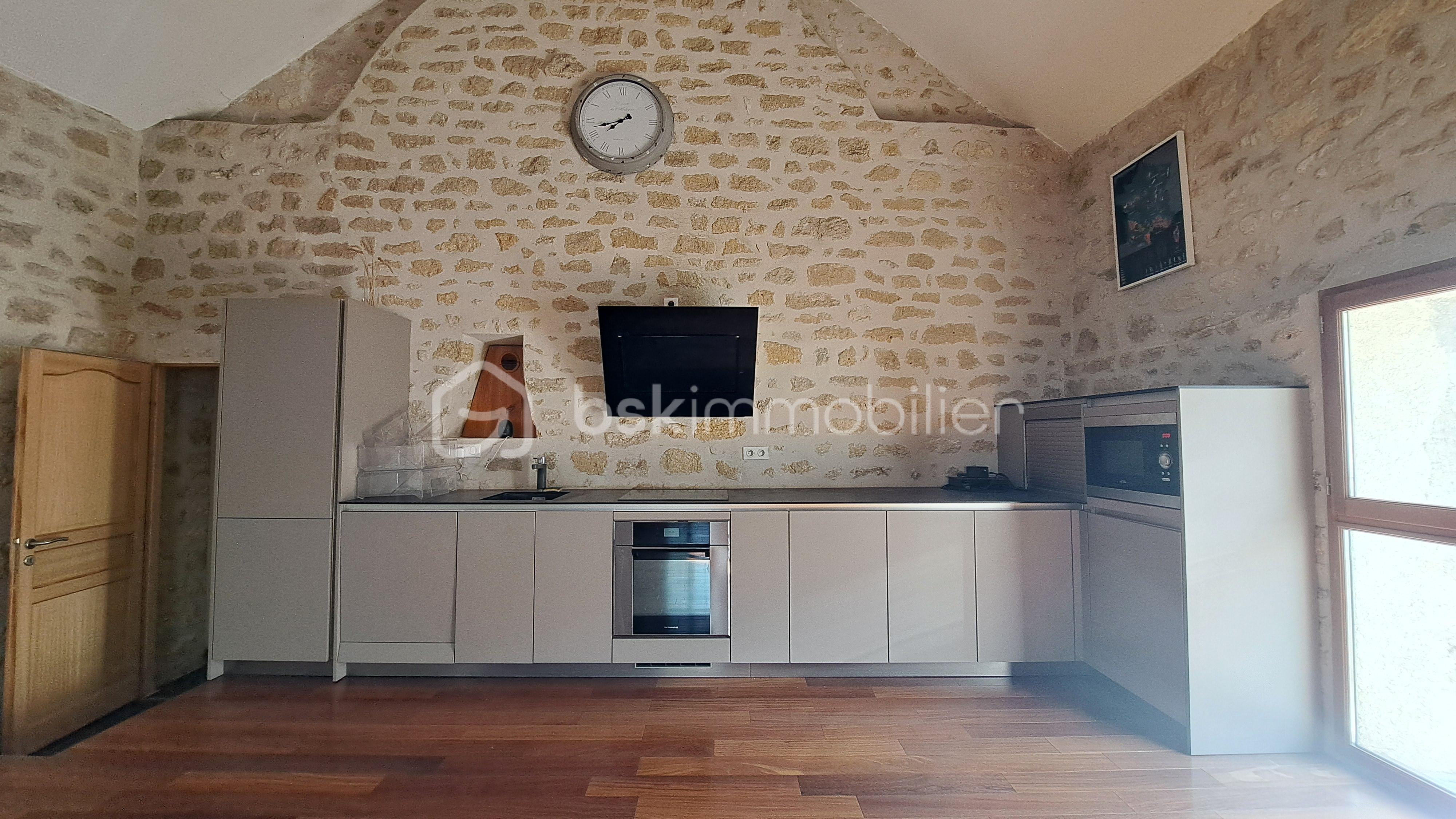 Corps de ferme de 154 m² - 20260207_134606.jpg