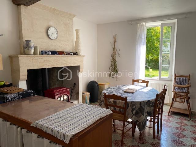 Maison de 235 m² - cuisine gite.jpg
