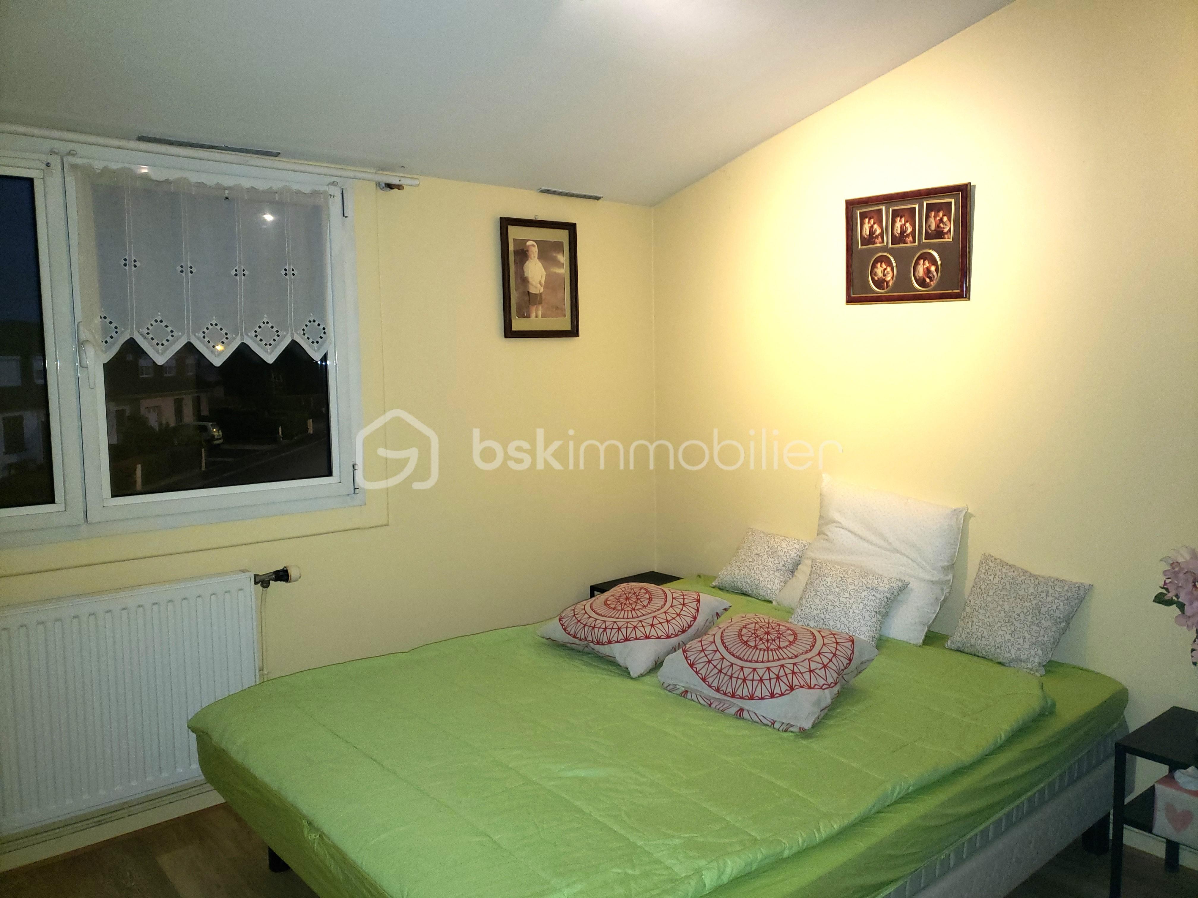 Maison traditionnelle de 125 m² - Chambre Etage.jpg