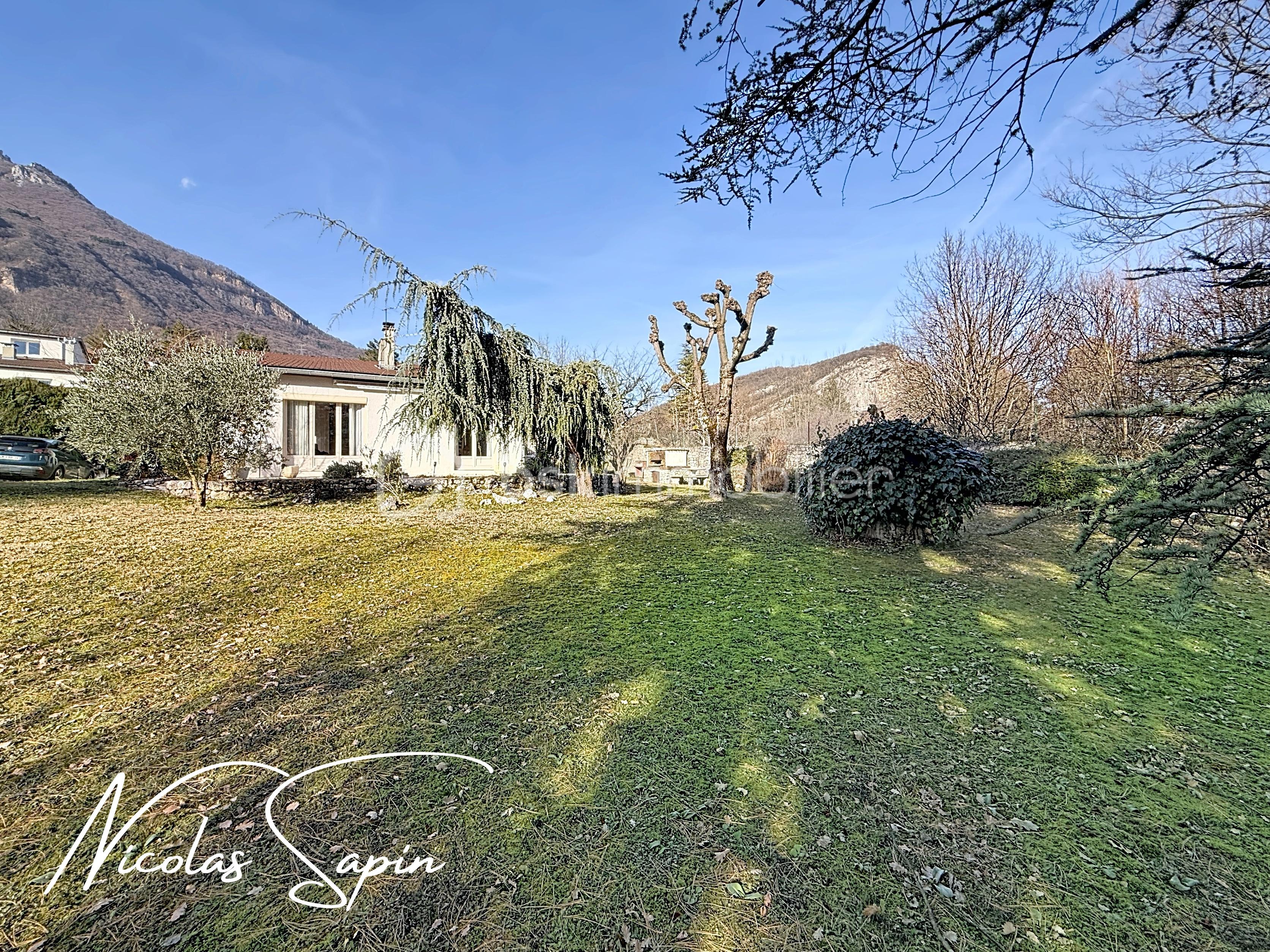 Maison de 91 m² - claix_00005.jpg