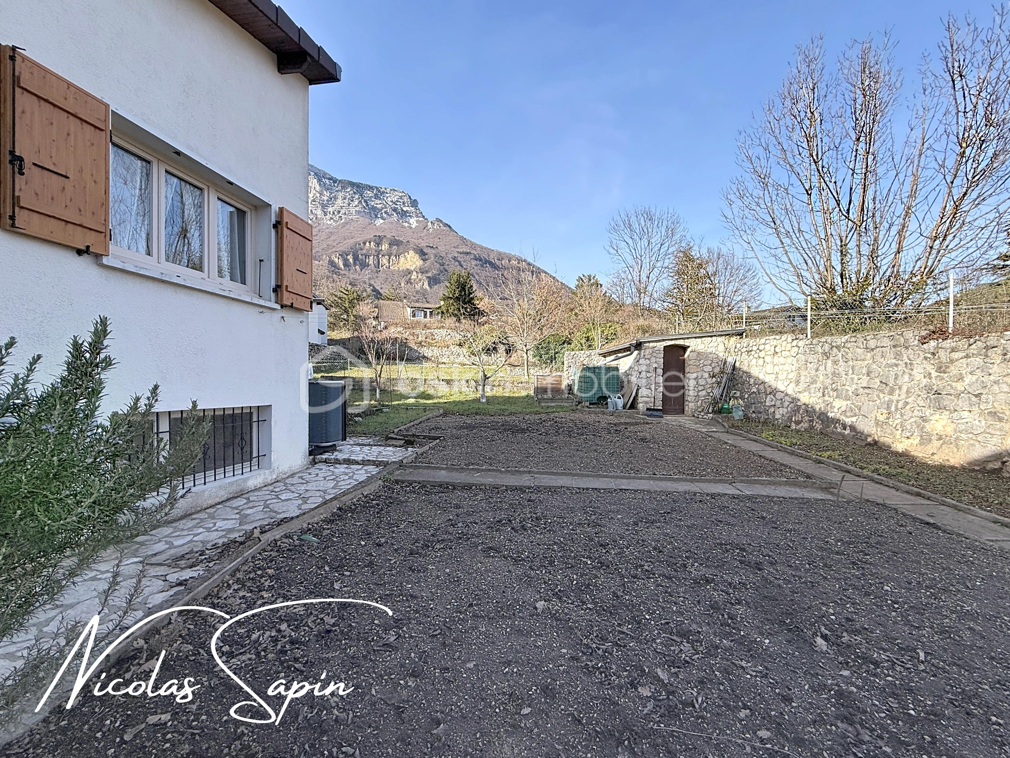 Maison de 91 m² - claix_00007.jpg