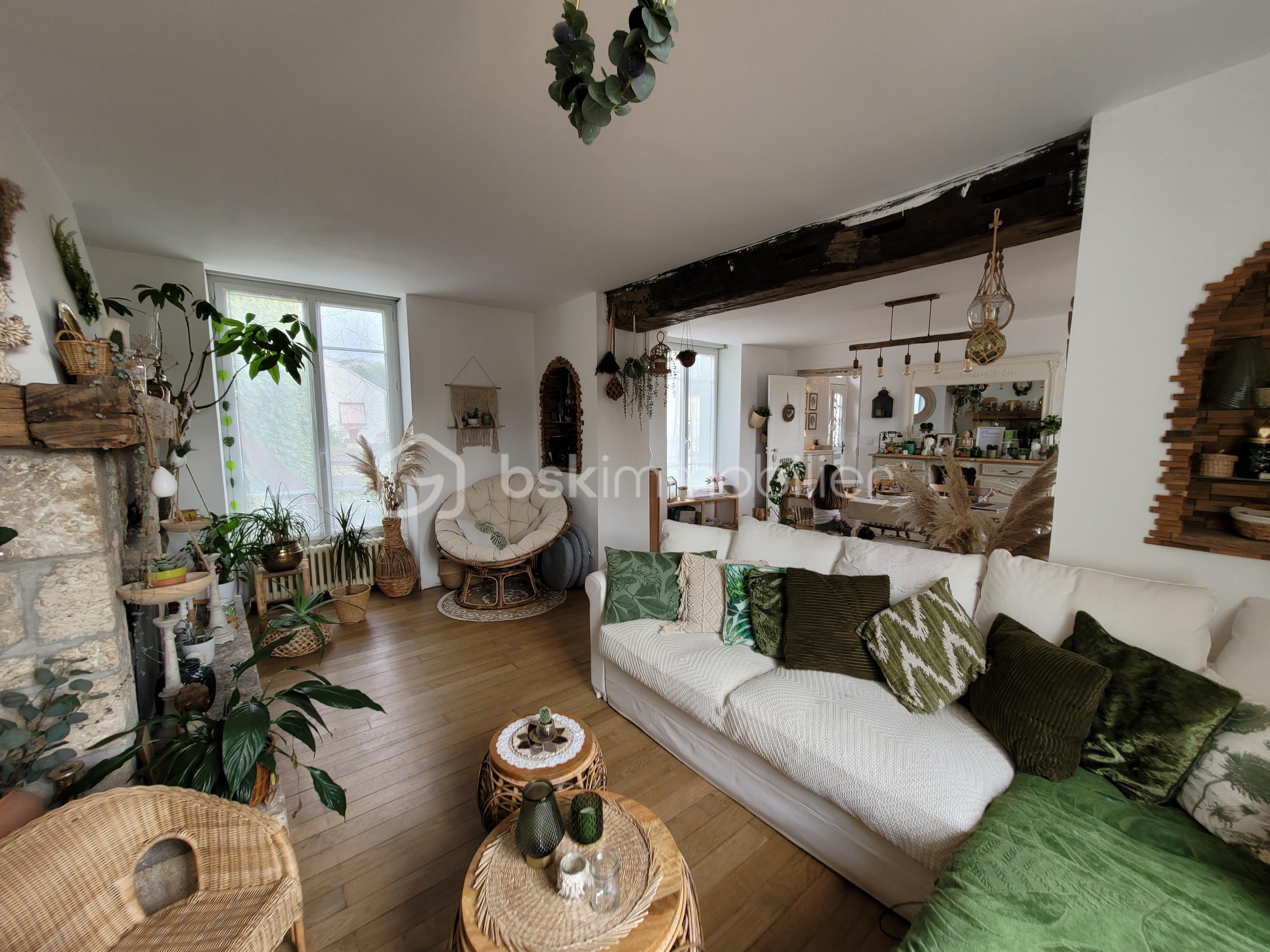 Maison en pierre de 190 m² - 20210803_175553.jpg