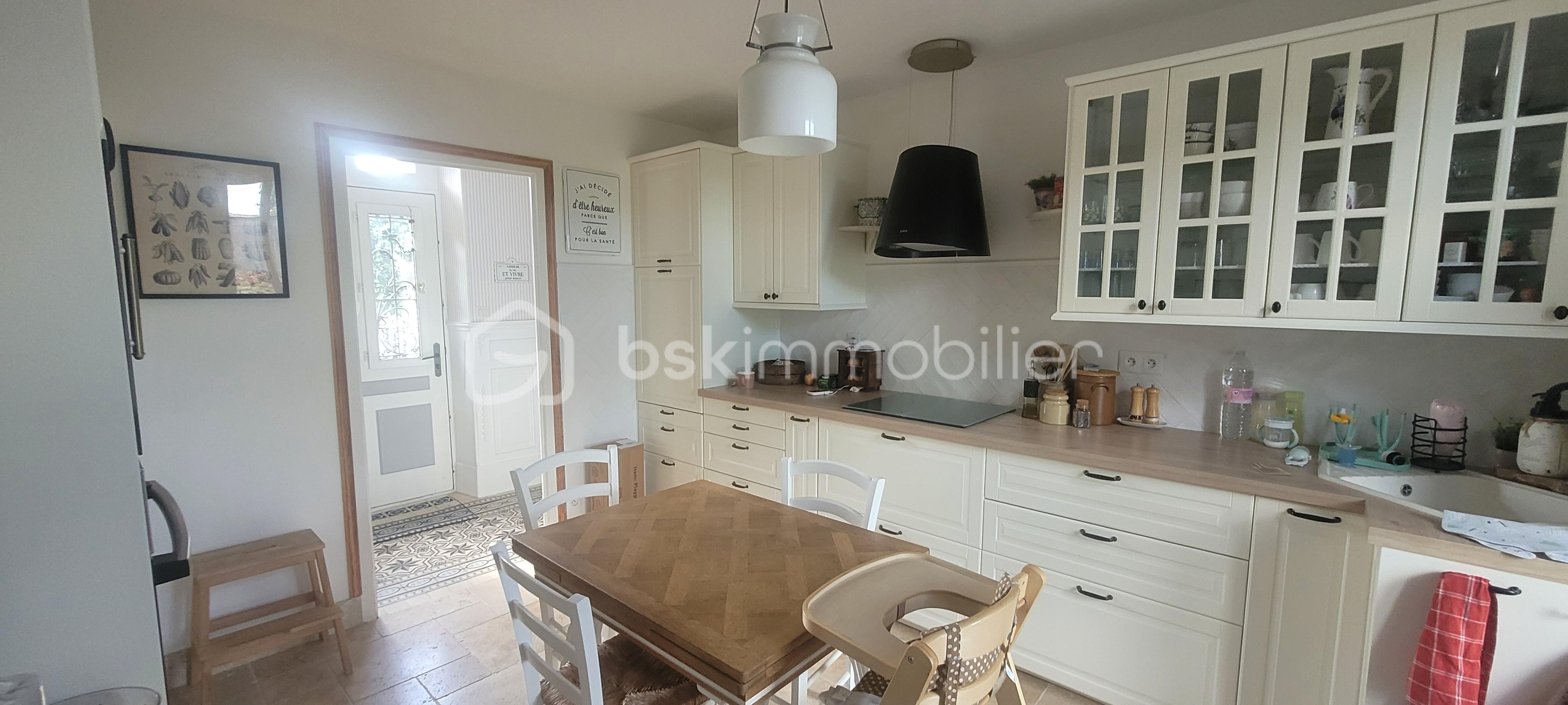 Maison en pierre de 190 m² - 20240615_100207.jpg