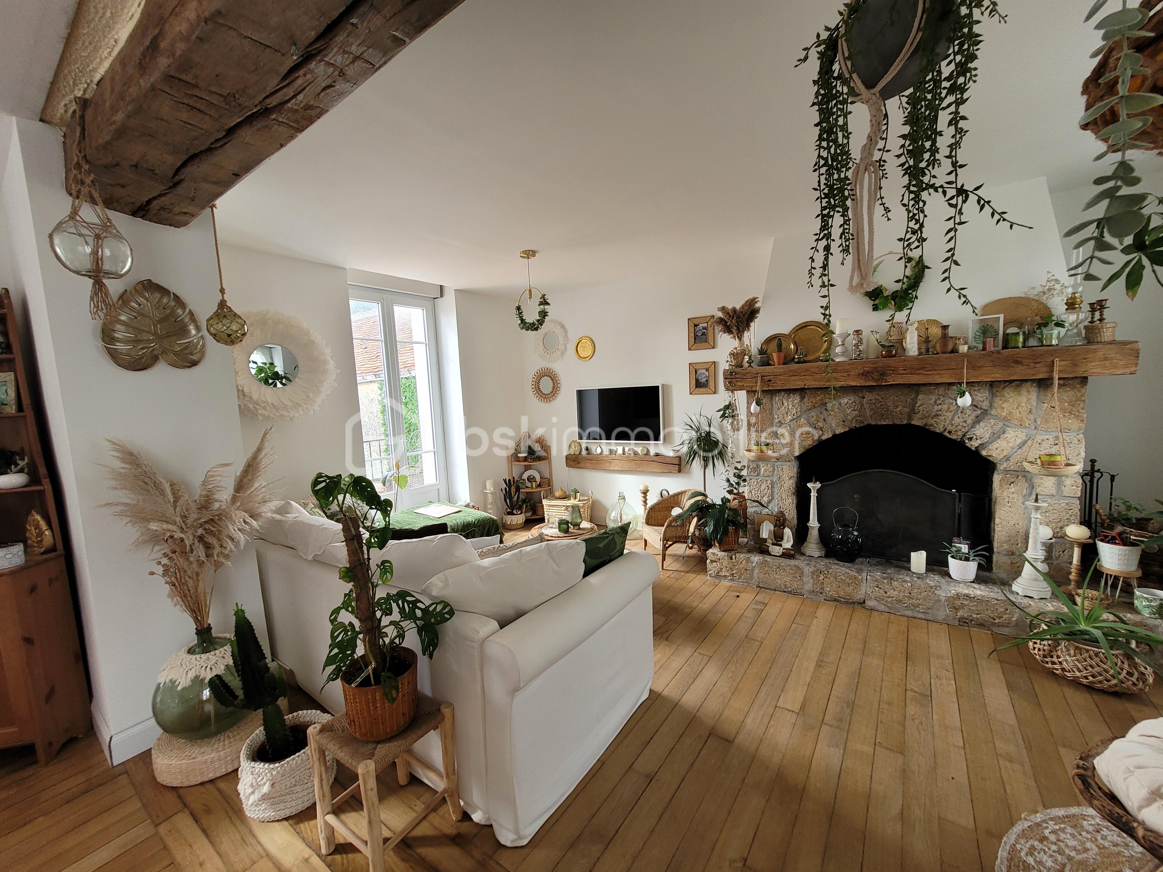 Maison en pierre de 190 m² - 20210803_175541.jpg