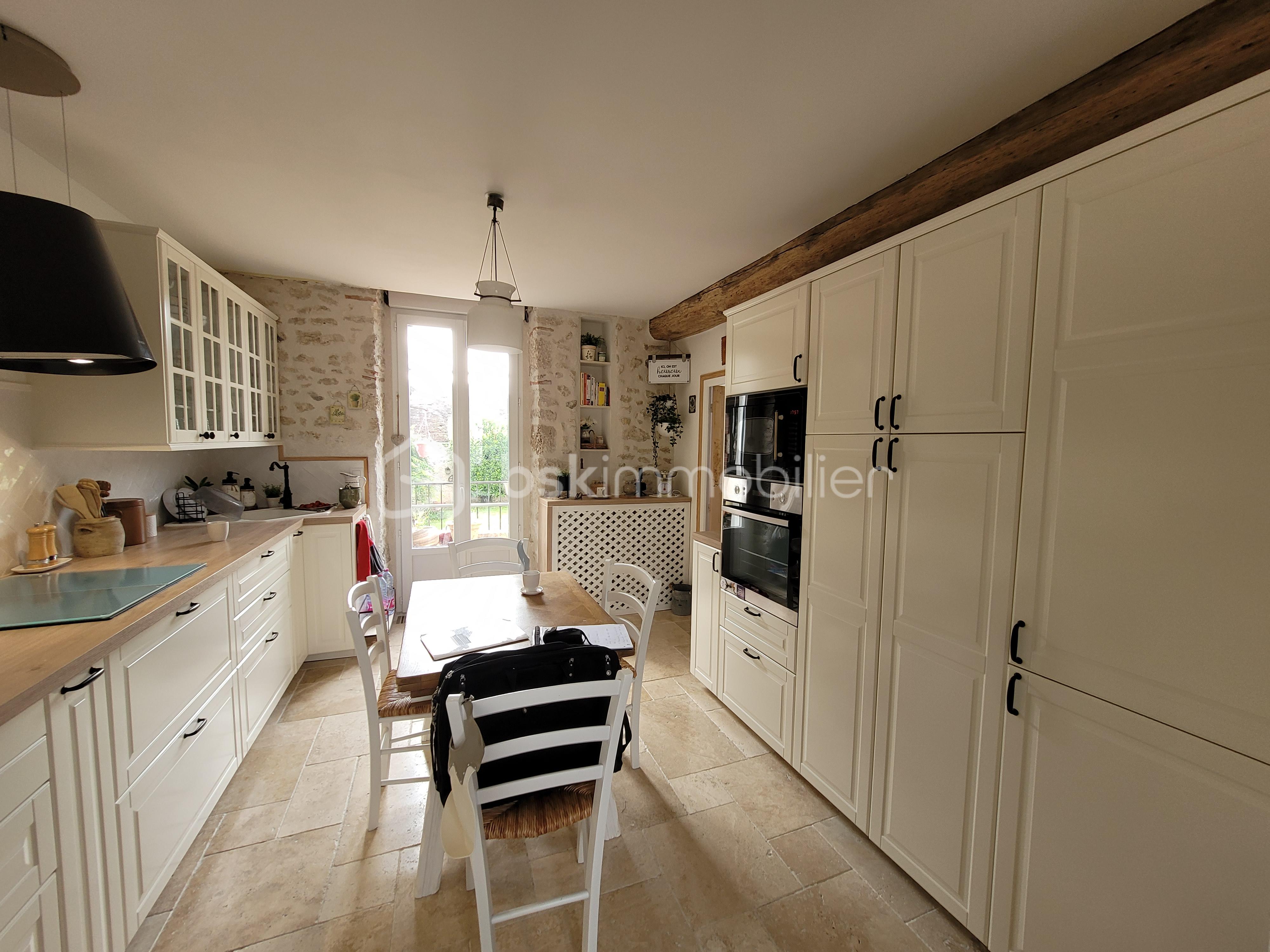 Maison en pierre de 190 m² - 20210803_175619.jpg