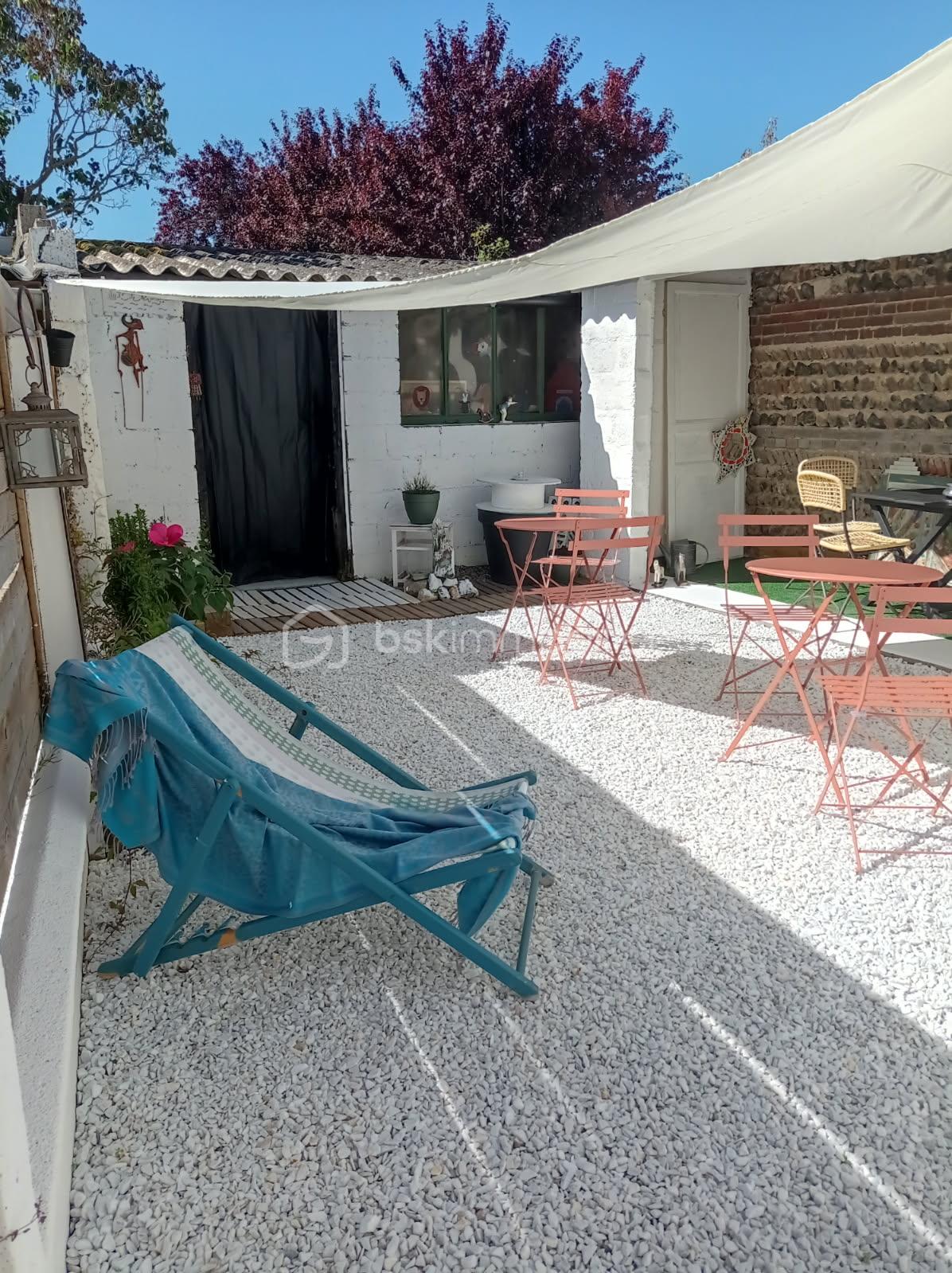 Immeuble mixte de 98,23 m²