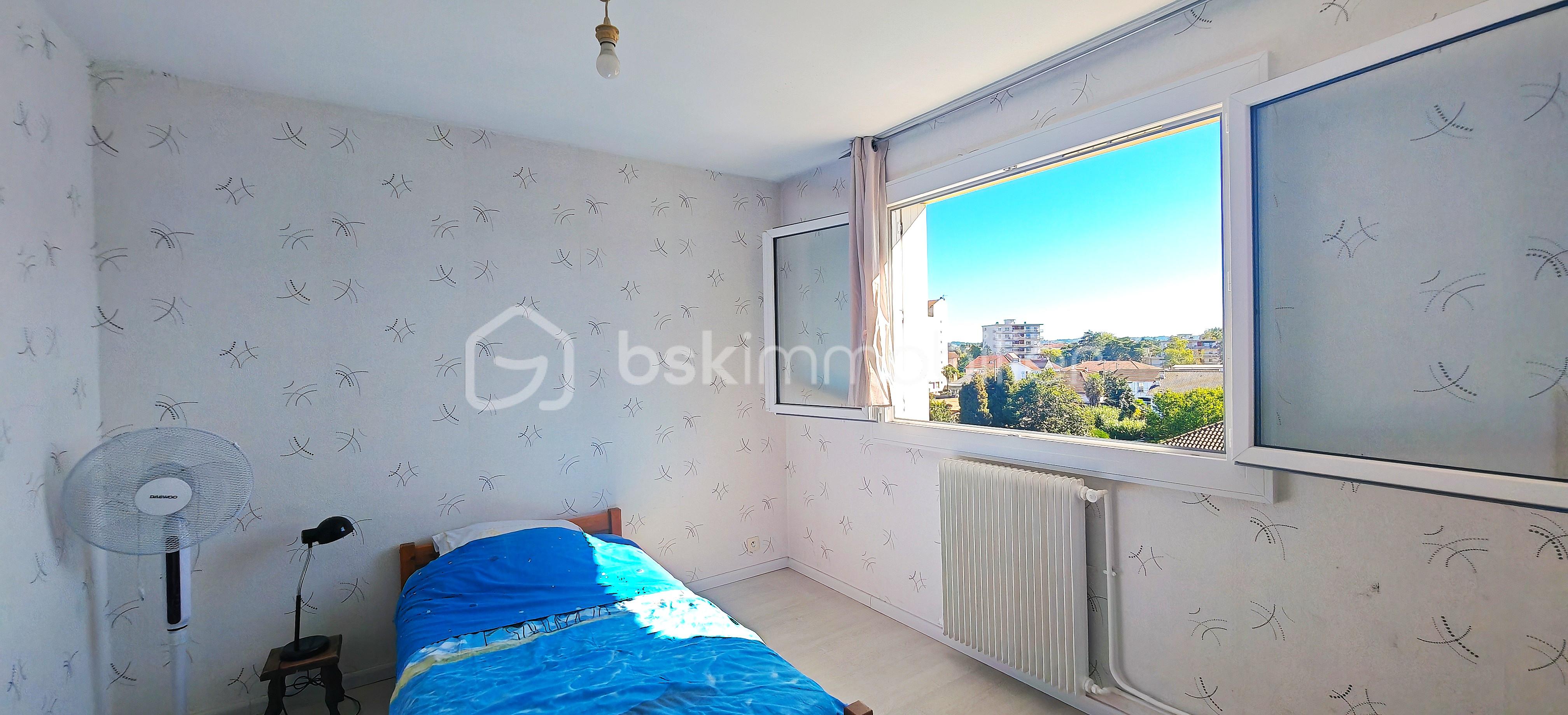Appartement de 70 m² - Ch 02 effacé améliorée.jpg