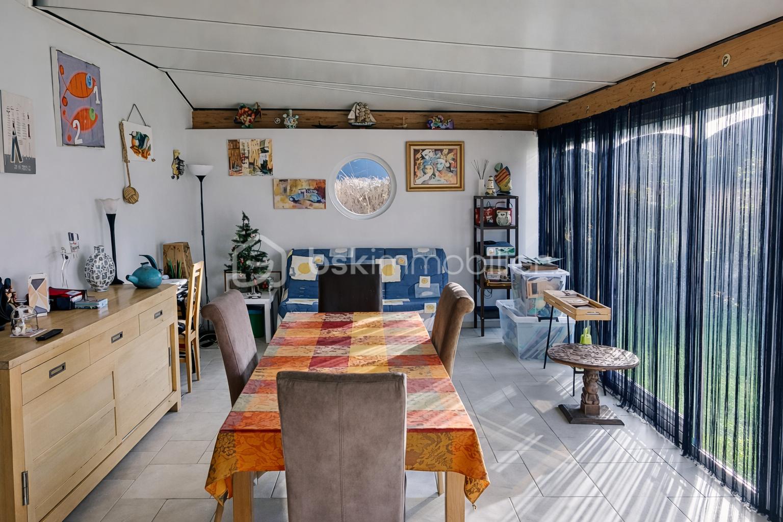 Maison en pierre de 93 m² - VERANDA AMELIOREE.png