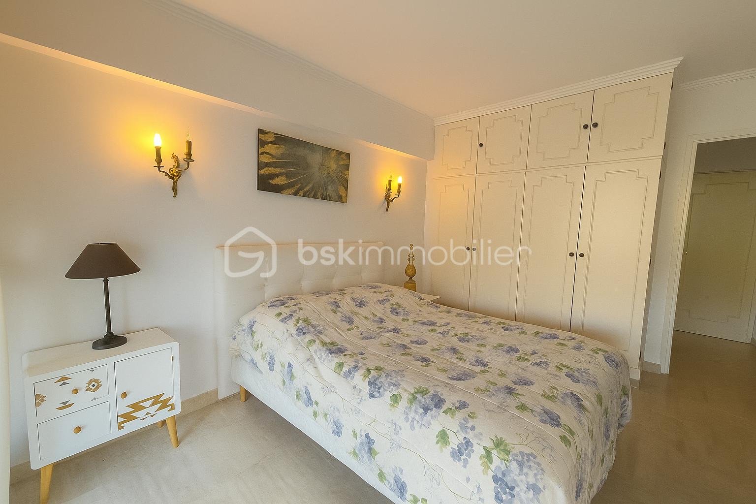 Appartement de 86,14 m² - CHAMBRE MASTER 2.png