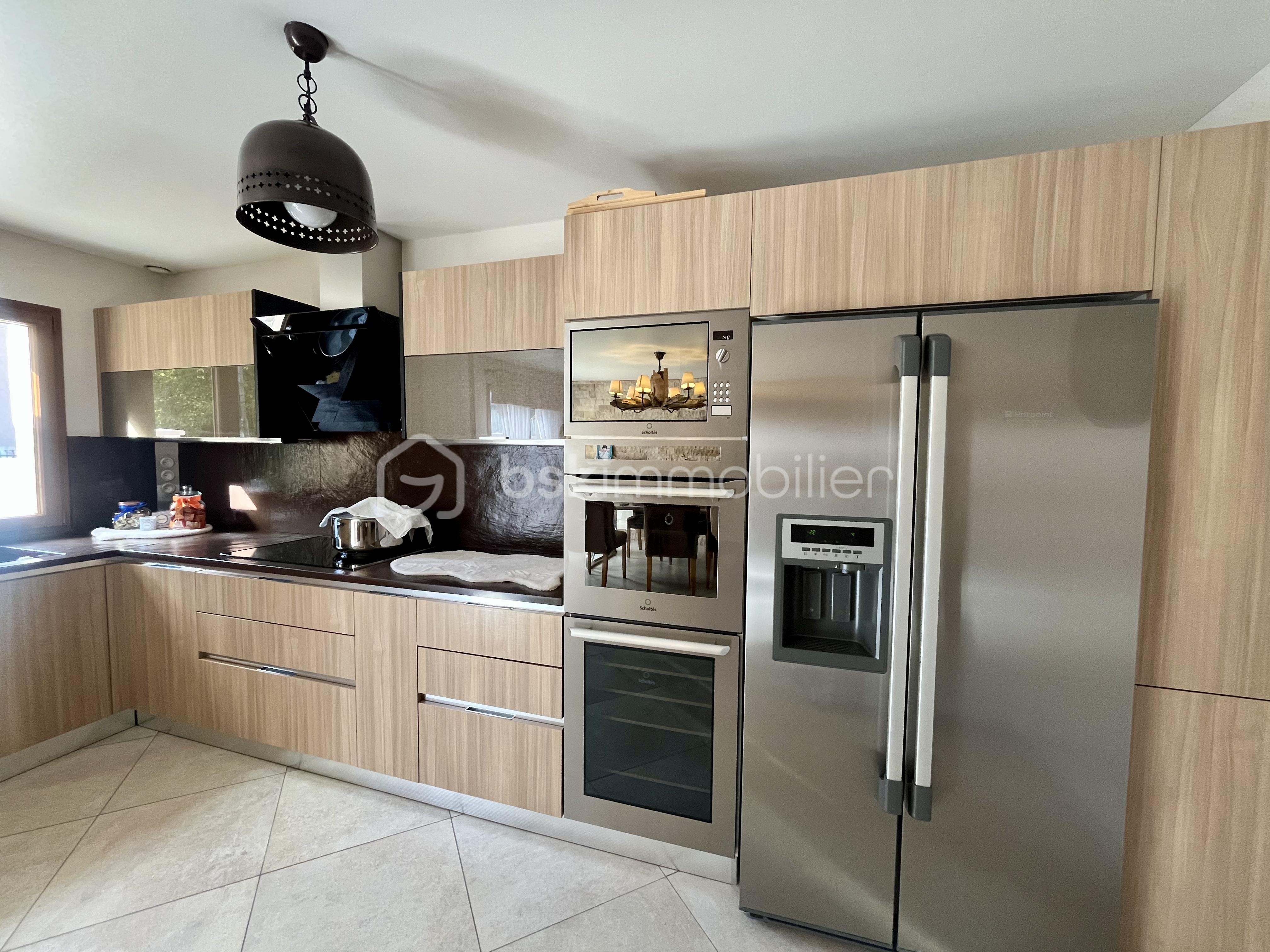 Maison contemporaine de 144 m² - tempImageqQzMN1.png