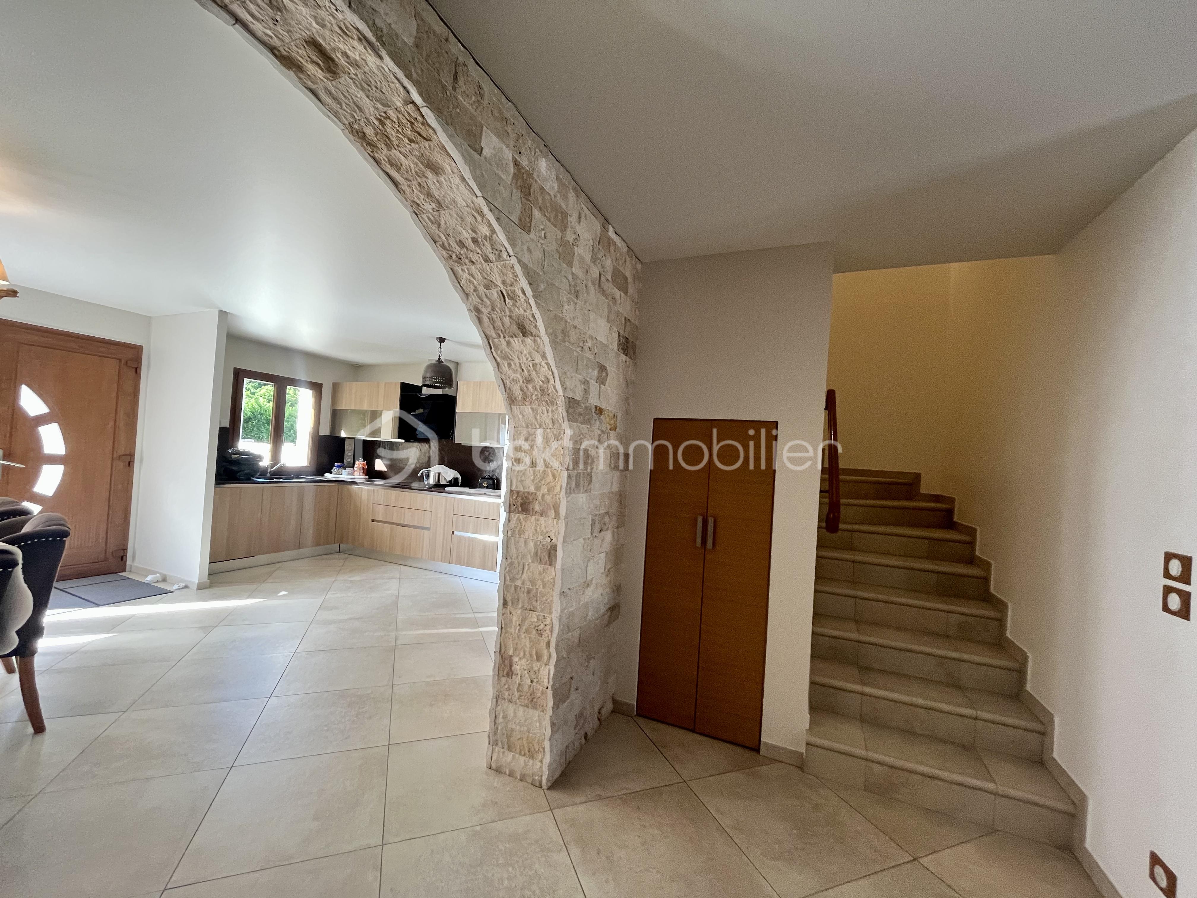 Maison contemporaine de 144 m² - tempImage67bj8O.png