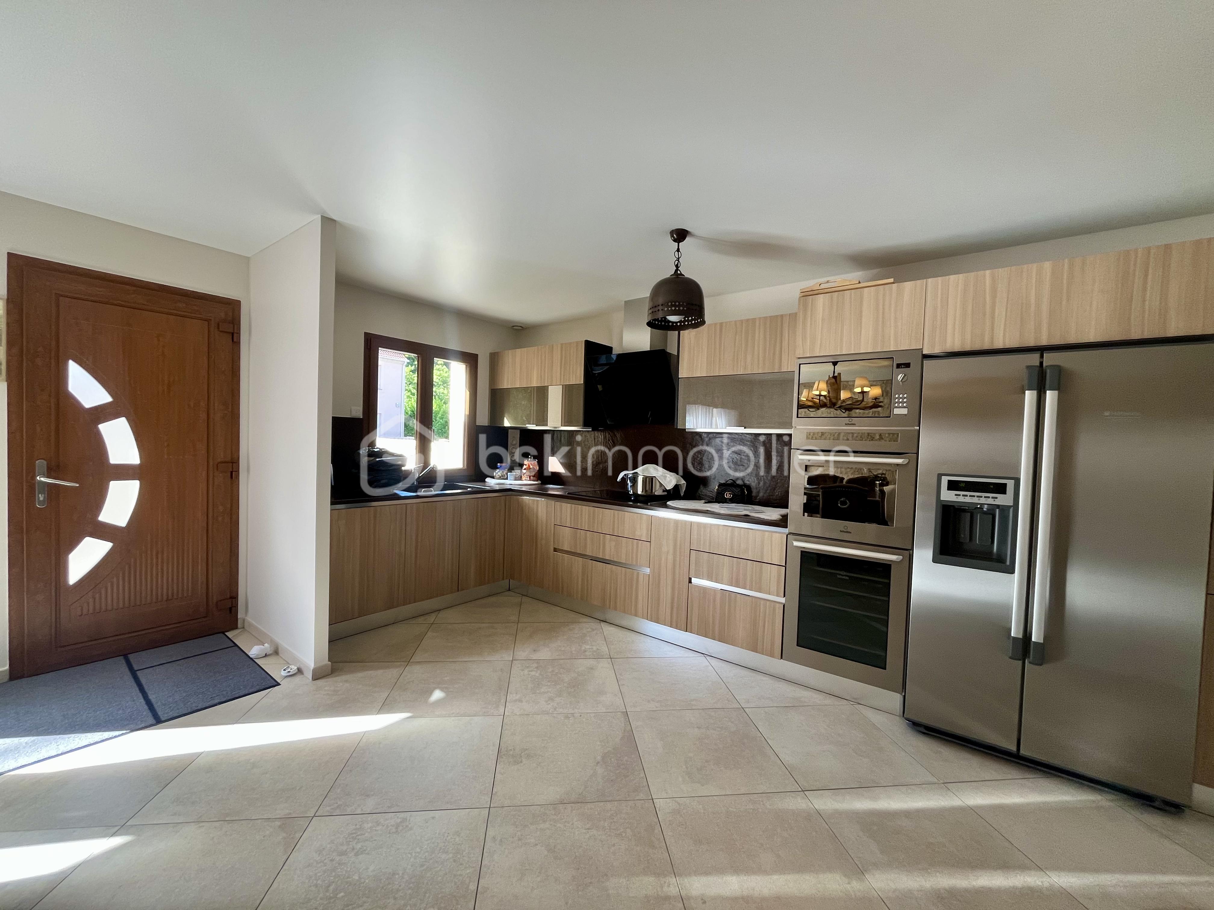 Maison contemporaine de 144 m² - tempImagefmL7oH.png