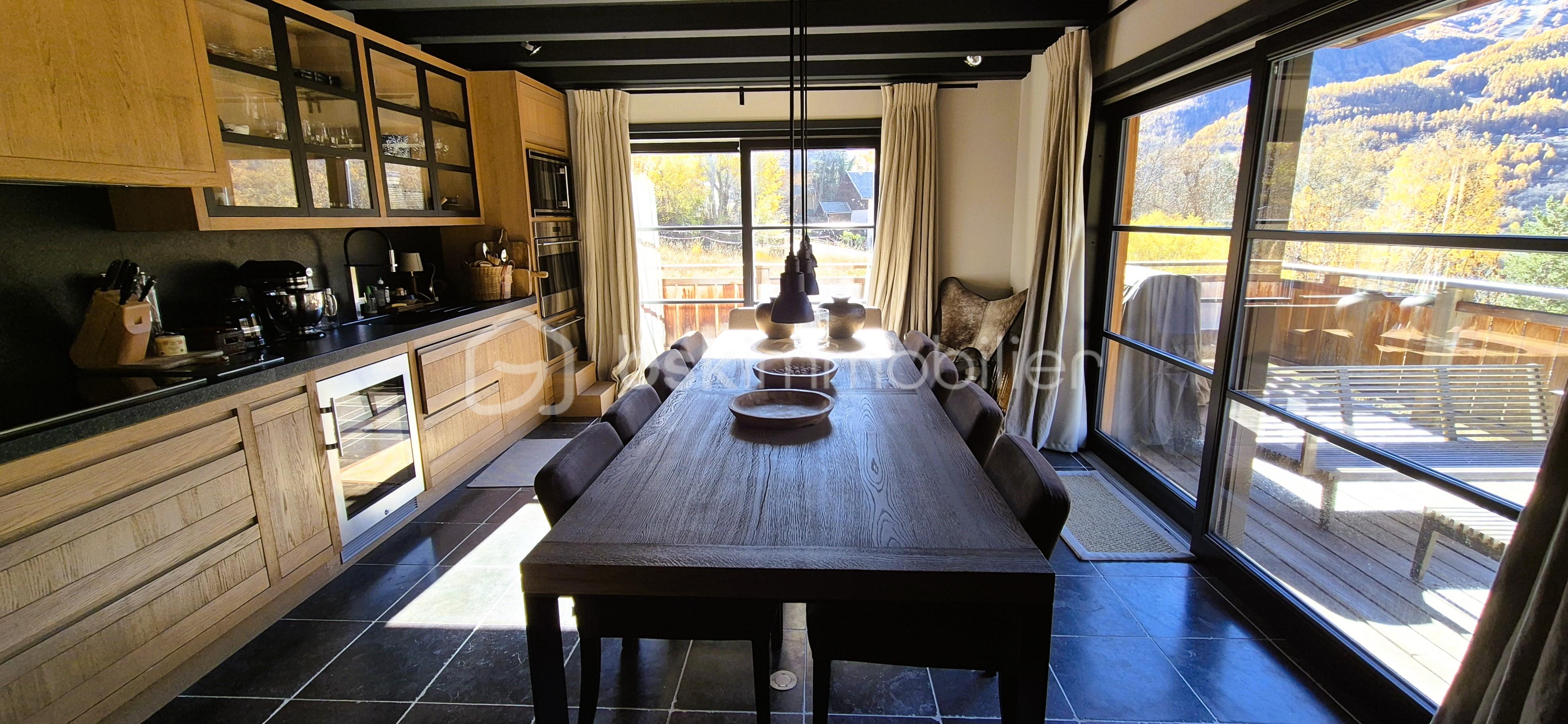 Chalet de 350 m² - 20251105_114539.jpg