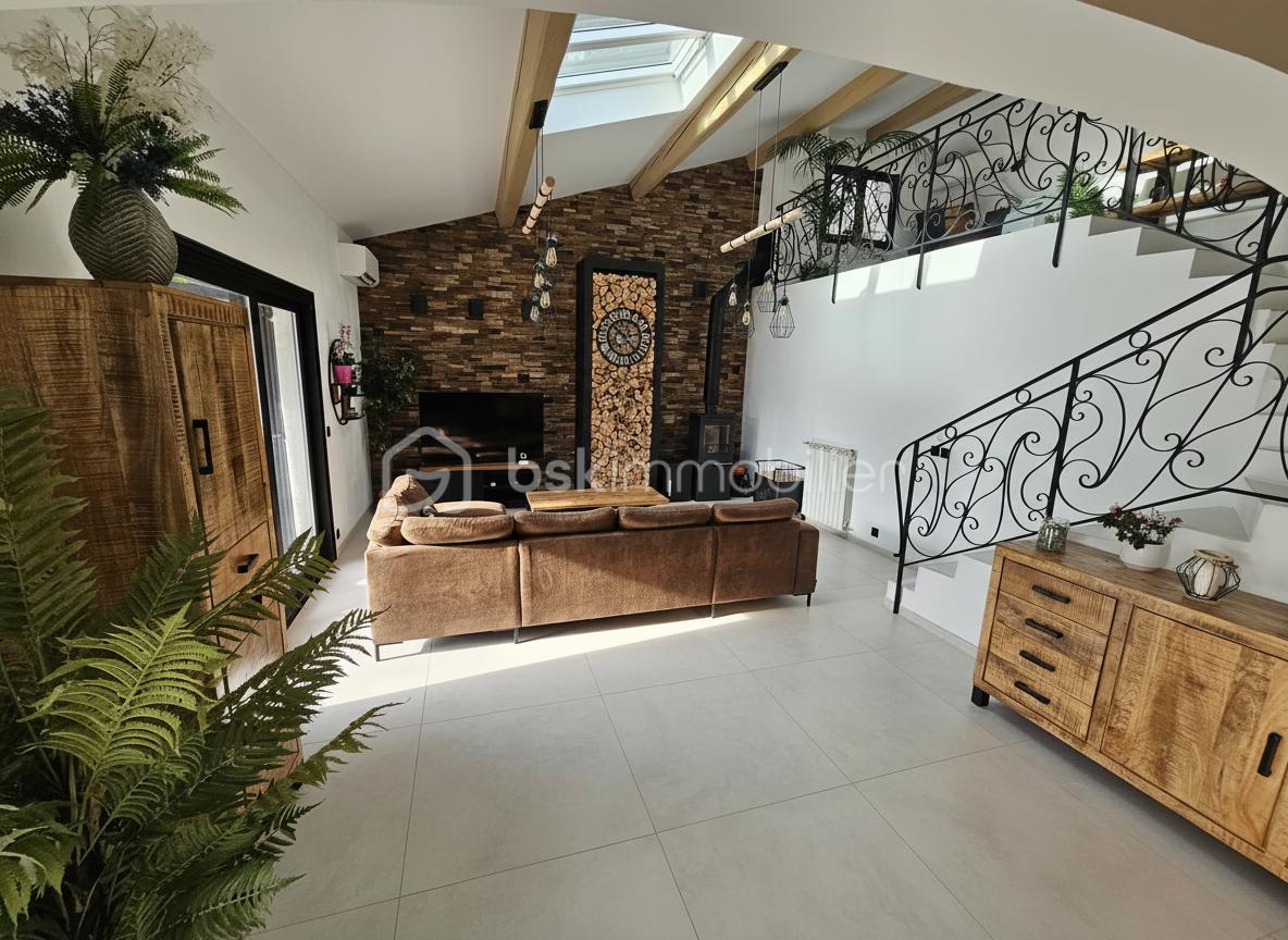 Maison de 208 m² - generated_2026-01-25T17_45_49.867.jpg