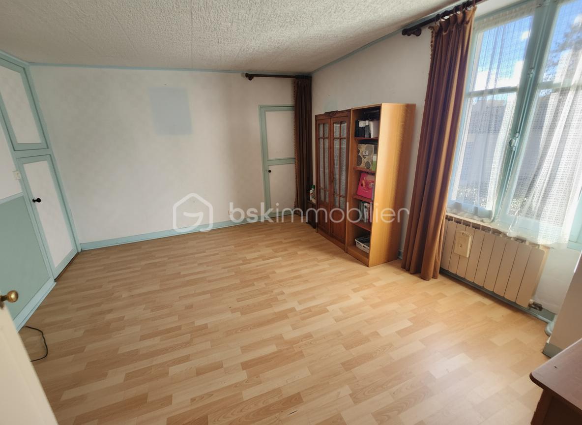 Maison de 93 m² - generated_2025-11-09T10_47_55.830.jpg