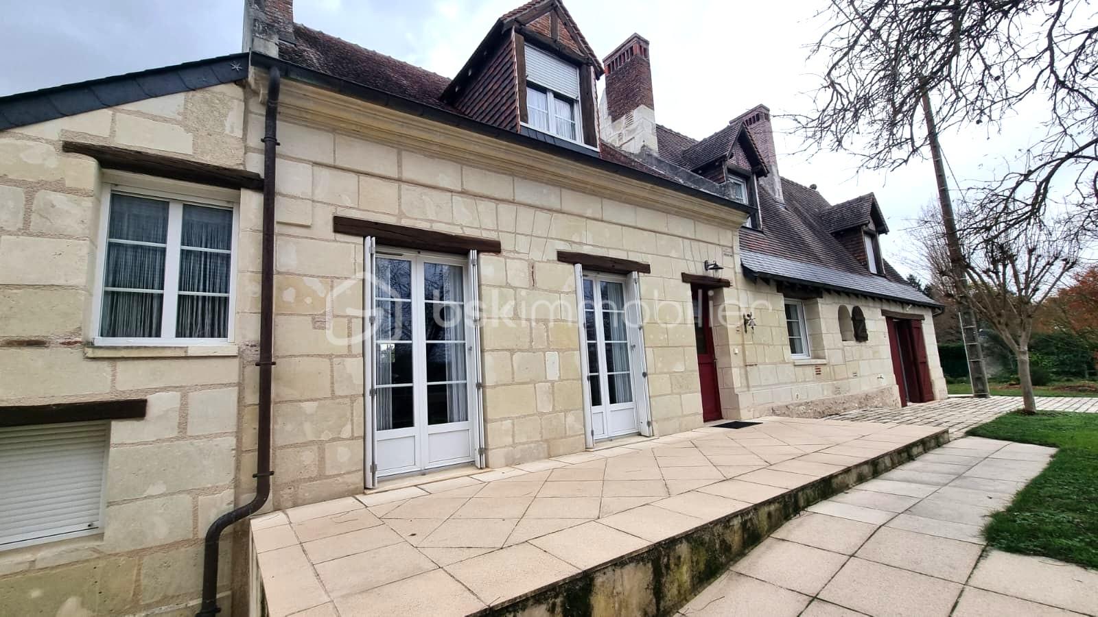 Maison de 225 m² - IMG-20251115-WA0077.jpg