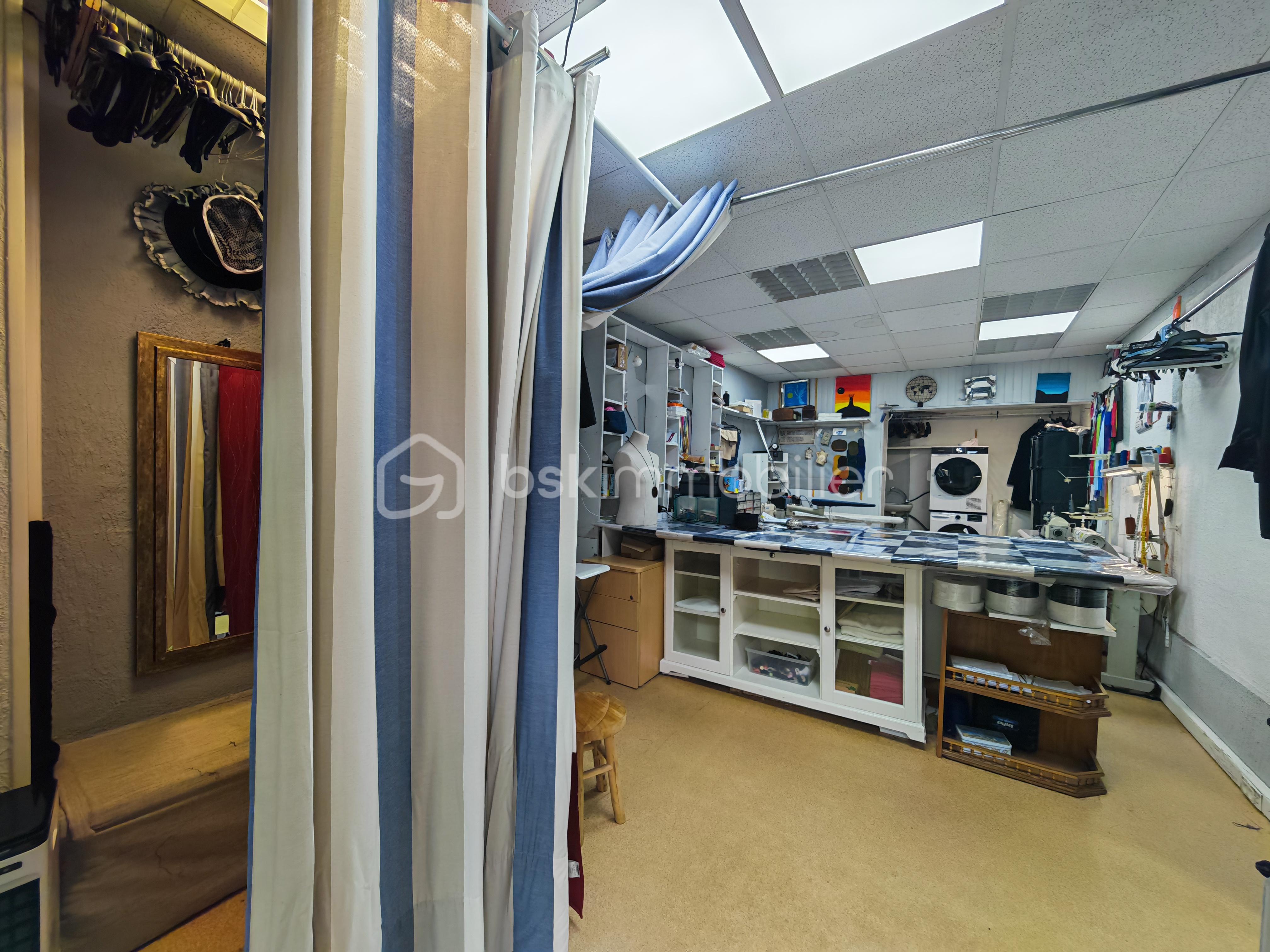 Local d'activités de 27 m²