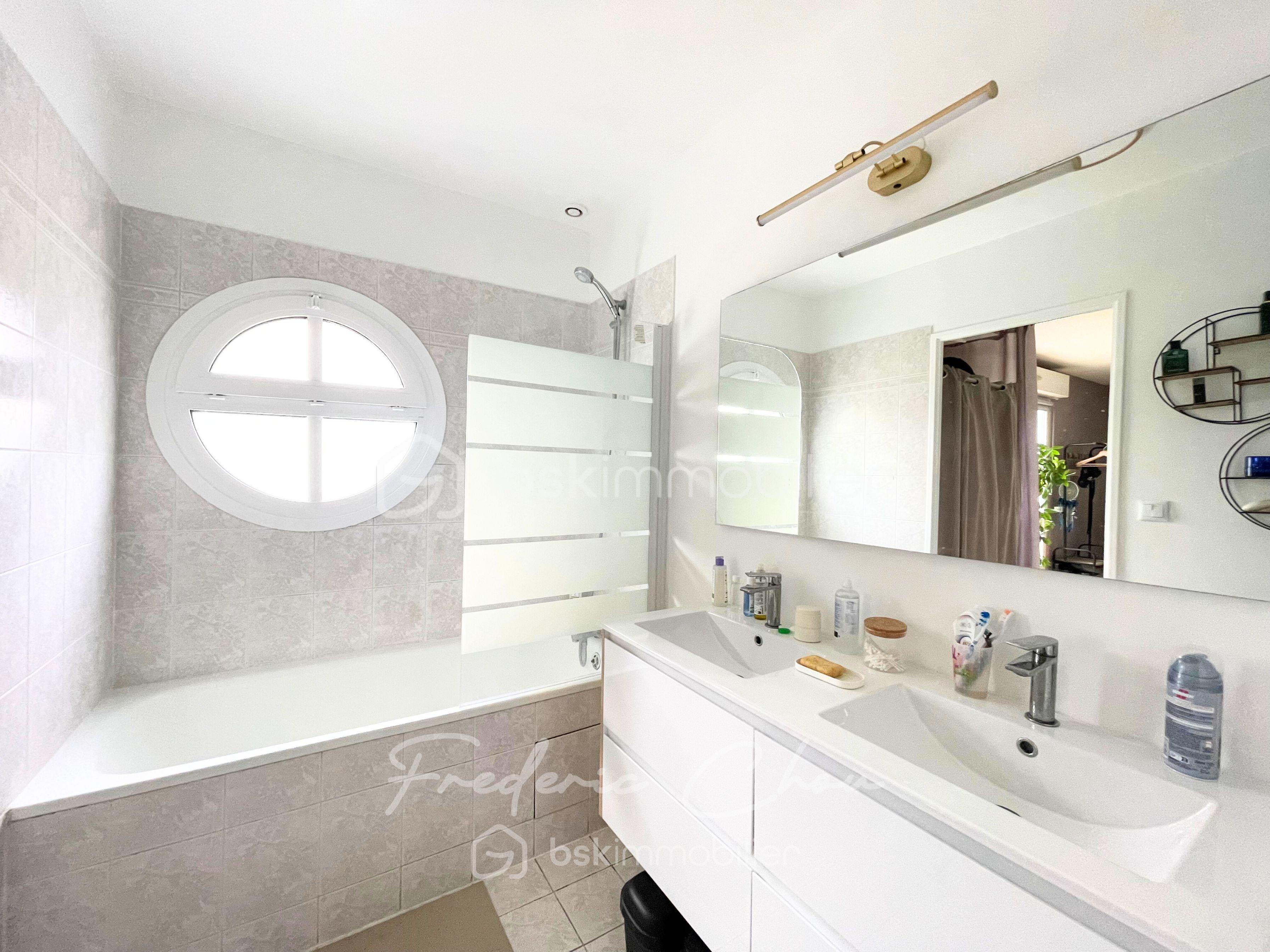 Maison de ville de 134,38 m² - 25.jpg