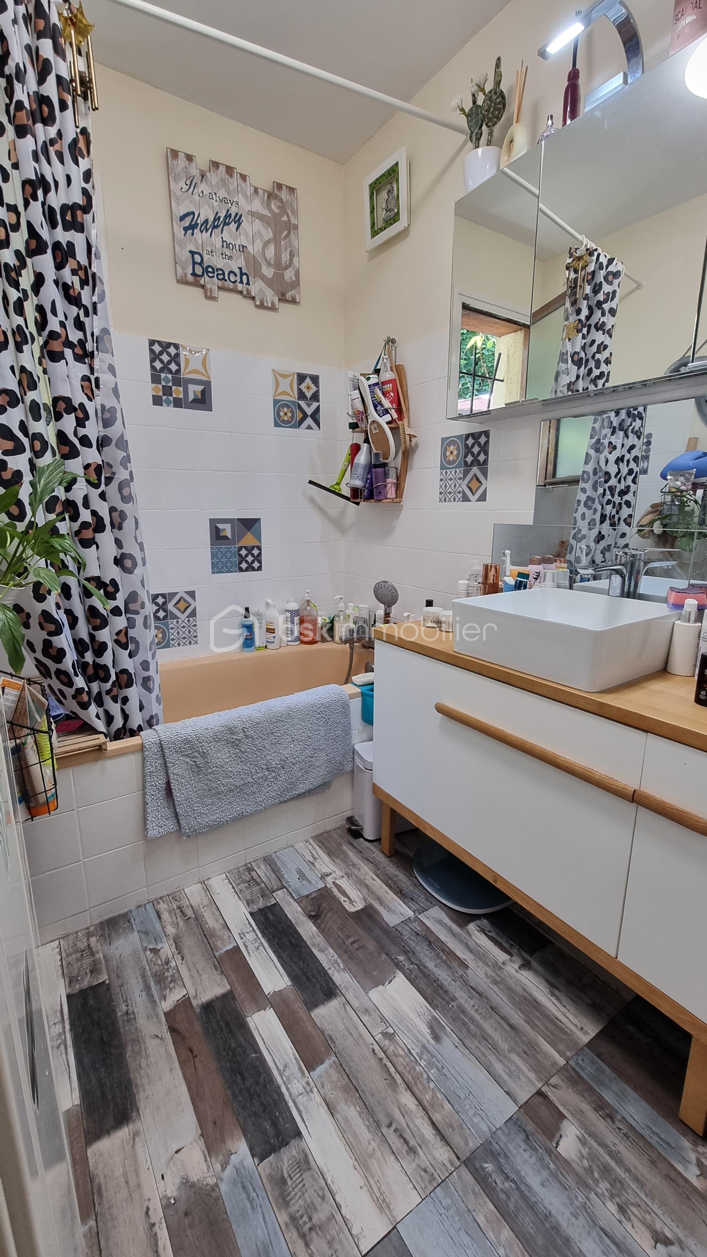 Maison de 86 m² - IMG-20250619-WA0015.jpg