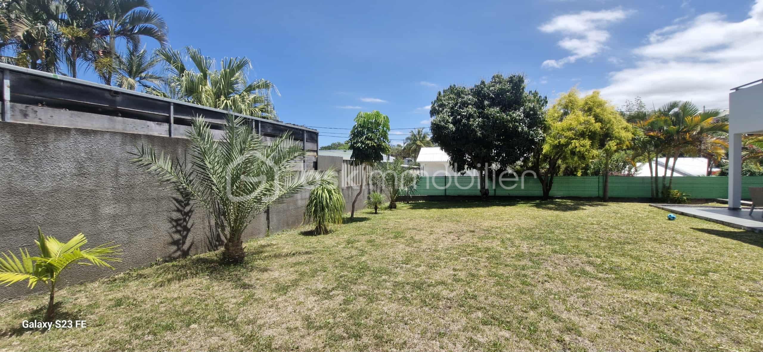 Maison de 113 m² - b7d4fd3d-8e24-441f-a6e6-4d463e5fa6fd (1).jpg