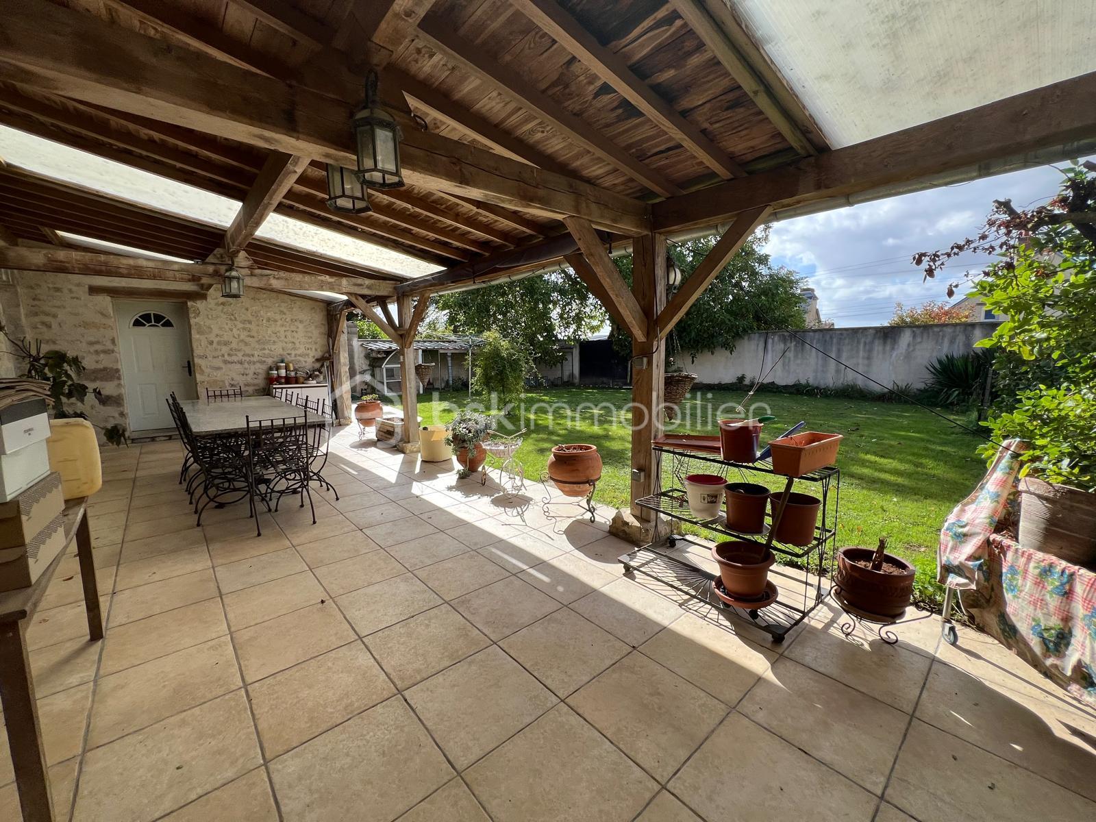 Maison de 176 m² - IMG-20250915-WA0078.jpg