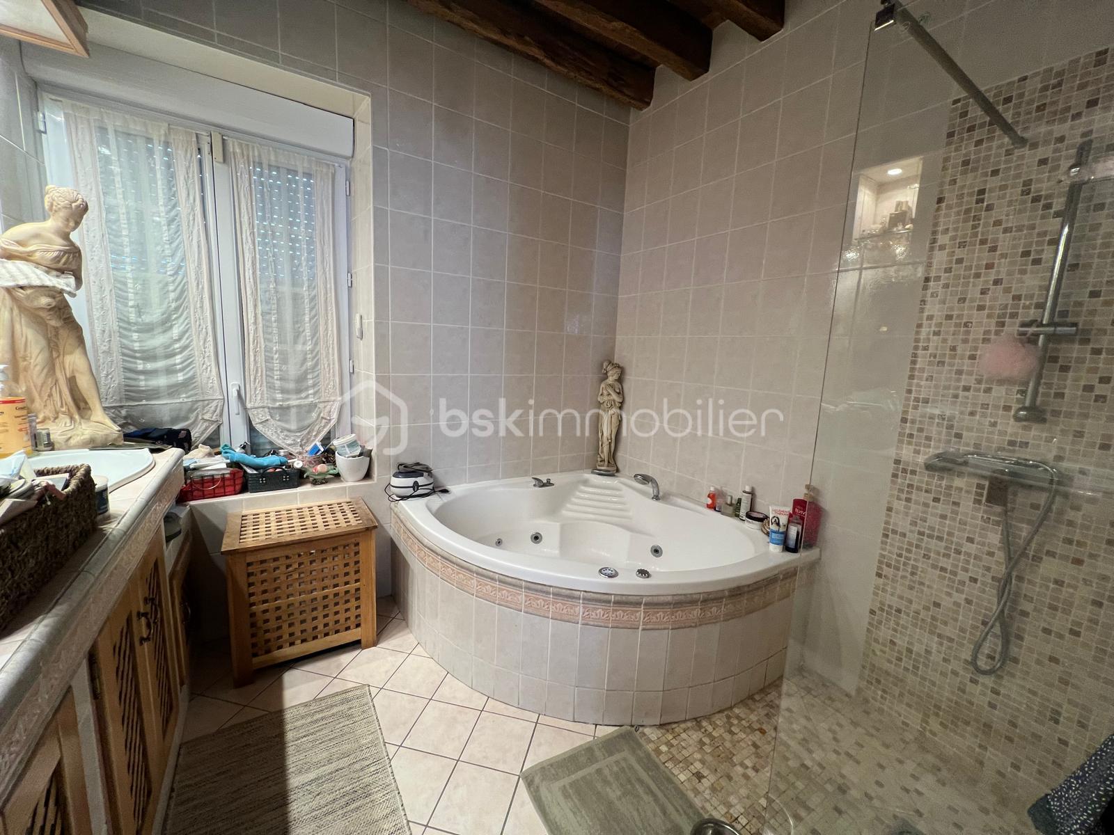 Maison de 176 m² - IMG-20250915-WA0064.jpg