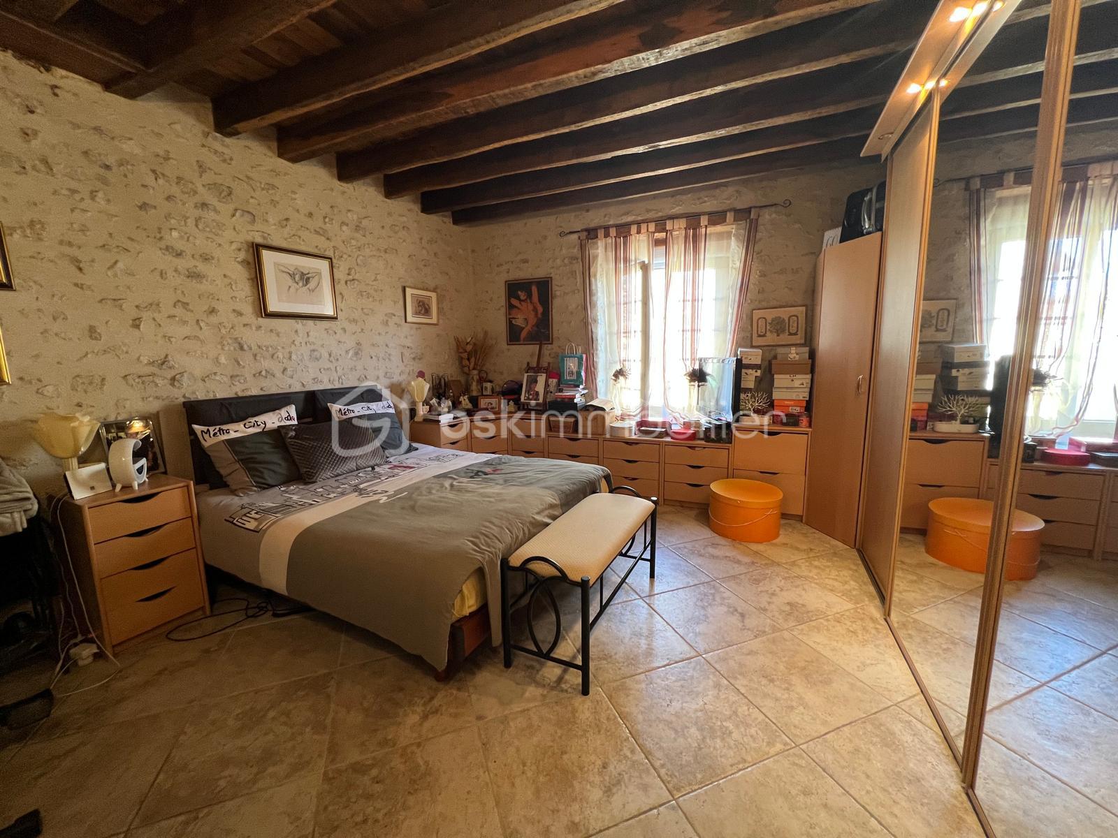 Maison de 176 m² - IMG-20250915-WA0067.jpg