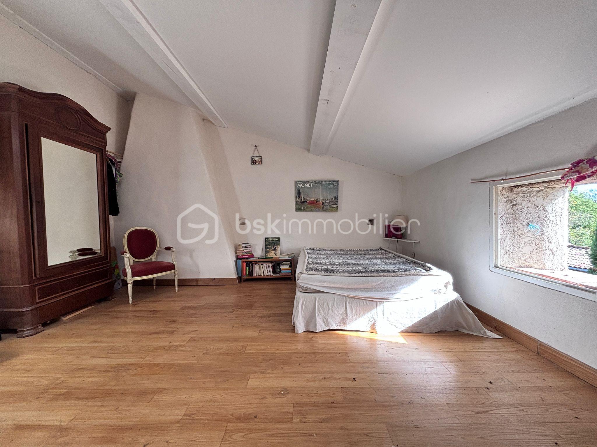 Ferme de 275 m² - IMG-20251009-WA0044.jpg