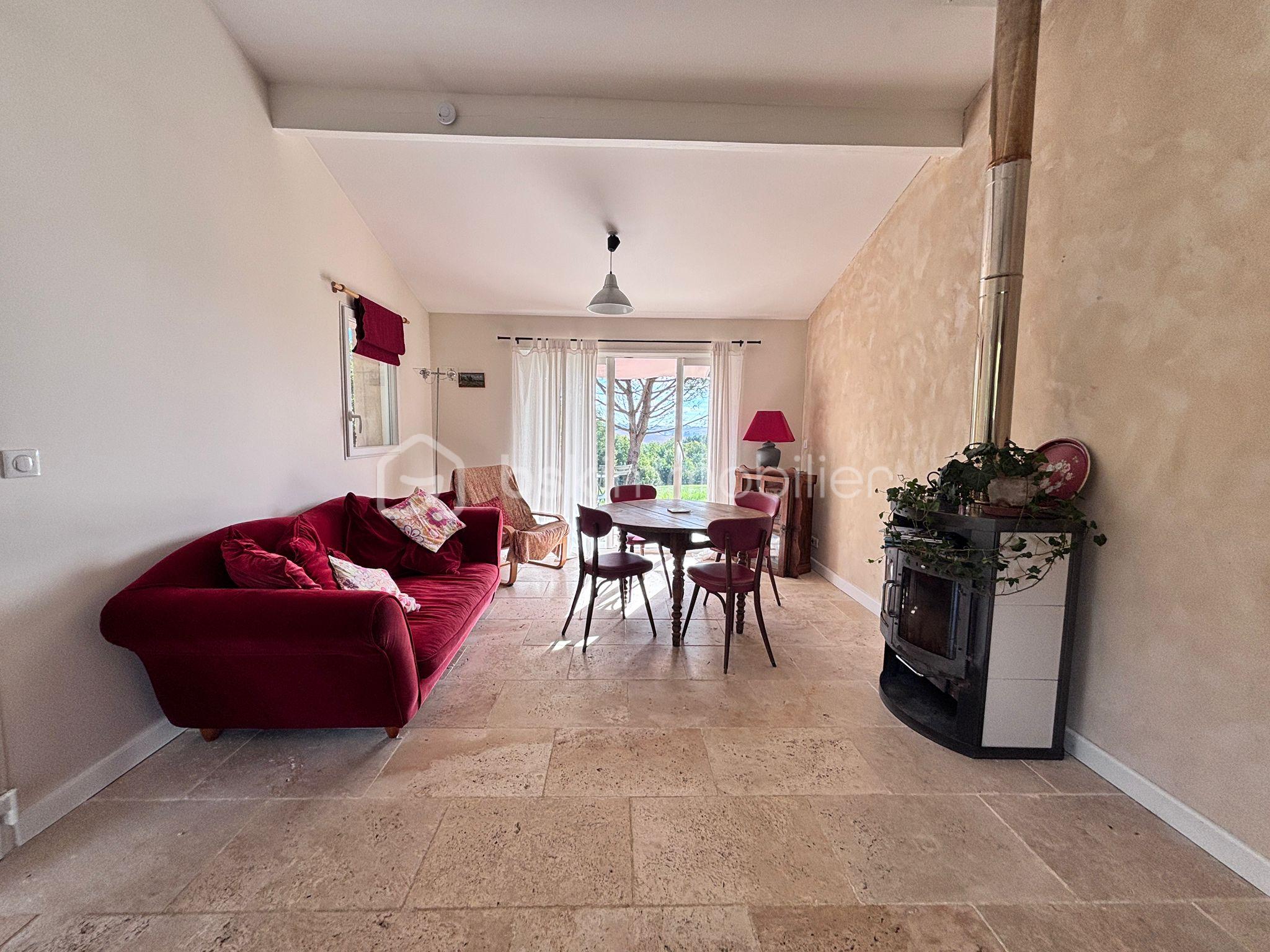 Ferme de 275 m² - IMG-20251009-WA0023.jpg