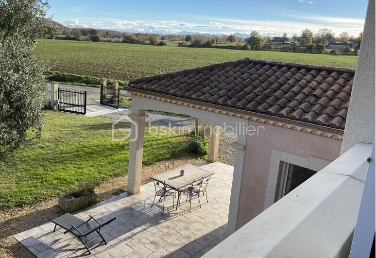 Villa de 184 m² - vue extérieure.jpg