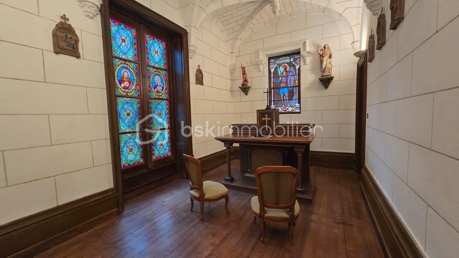 Chateau de 632 m² - IMG-20260122-WA0028.jpg